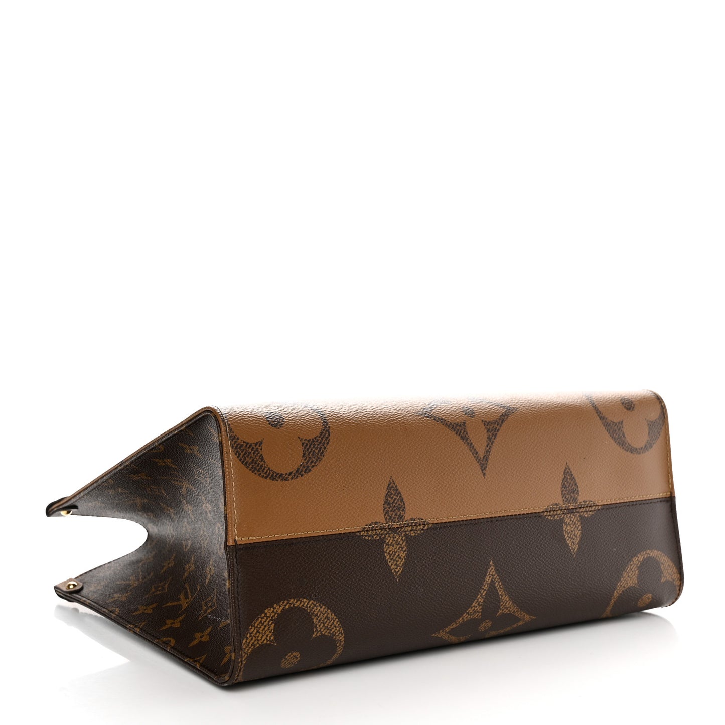 Reverse Monogram Giant Onthego MM