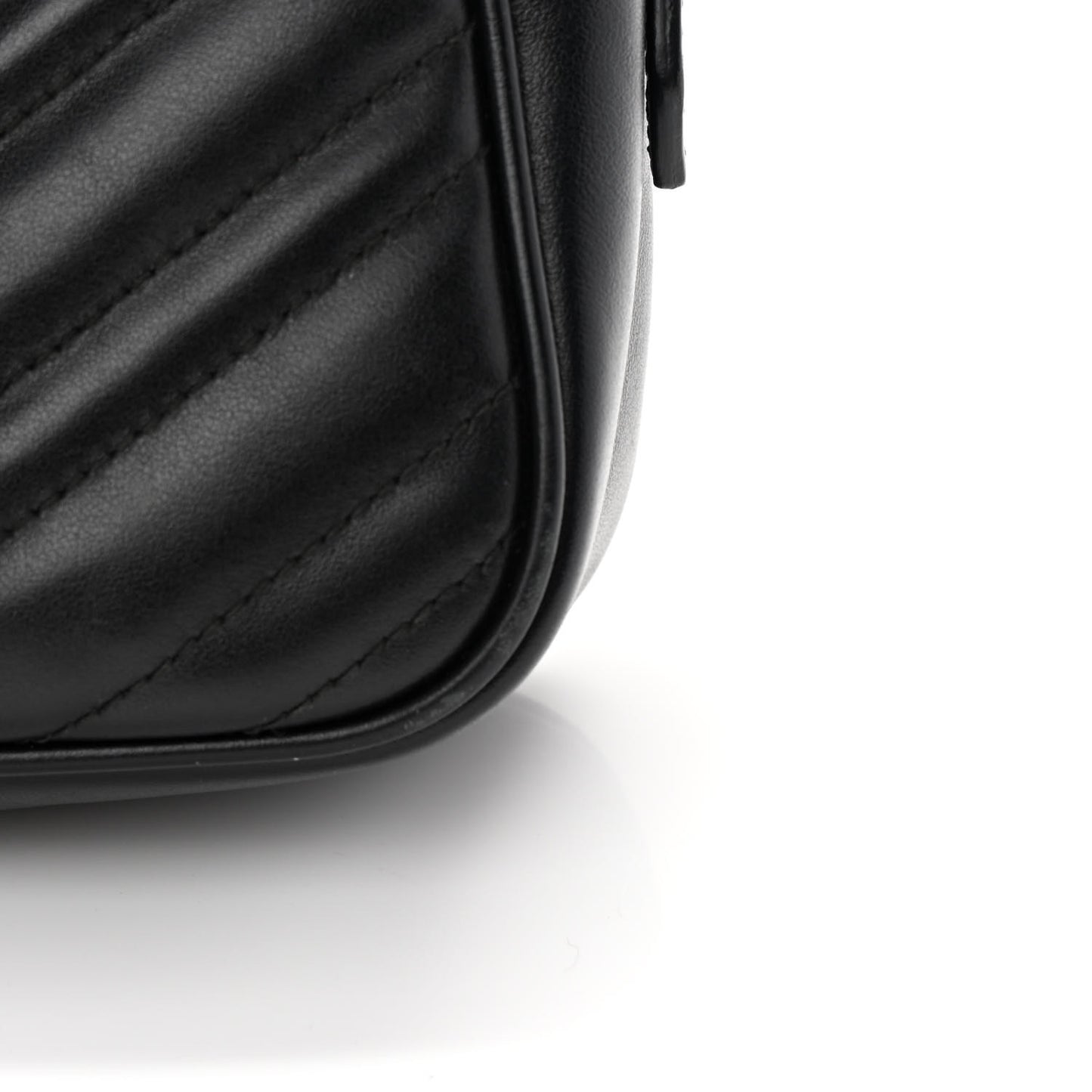 Calfskin Matelasse Small GG Marmont Chain Shoulder Bag Black