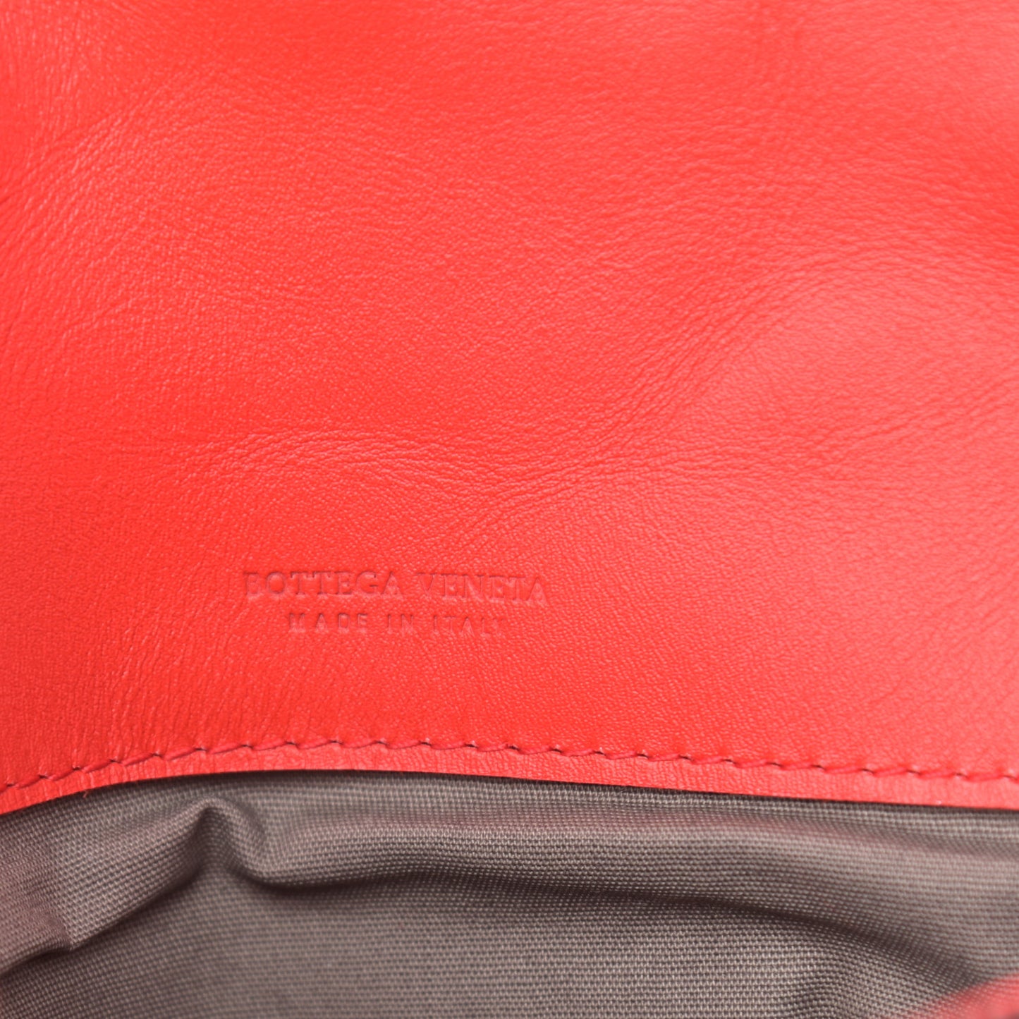 Nappa Intrecciato Flap Clutch Vesuvio