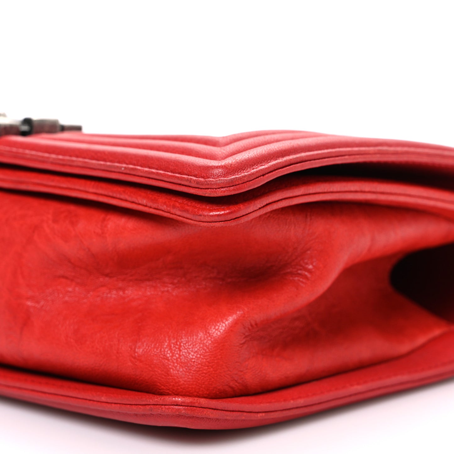 Crumpled Lambskin Small Studded Boy Flap Red