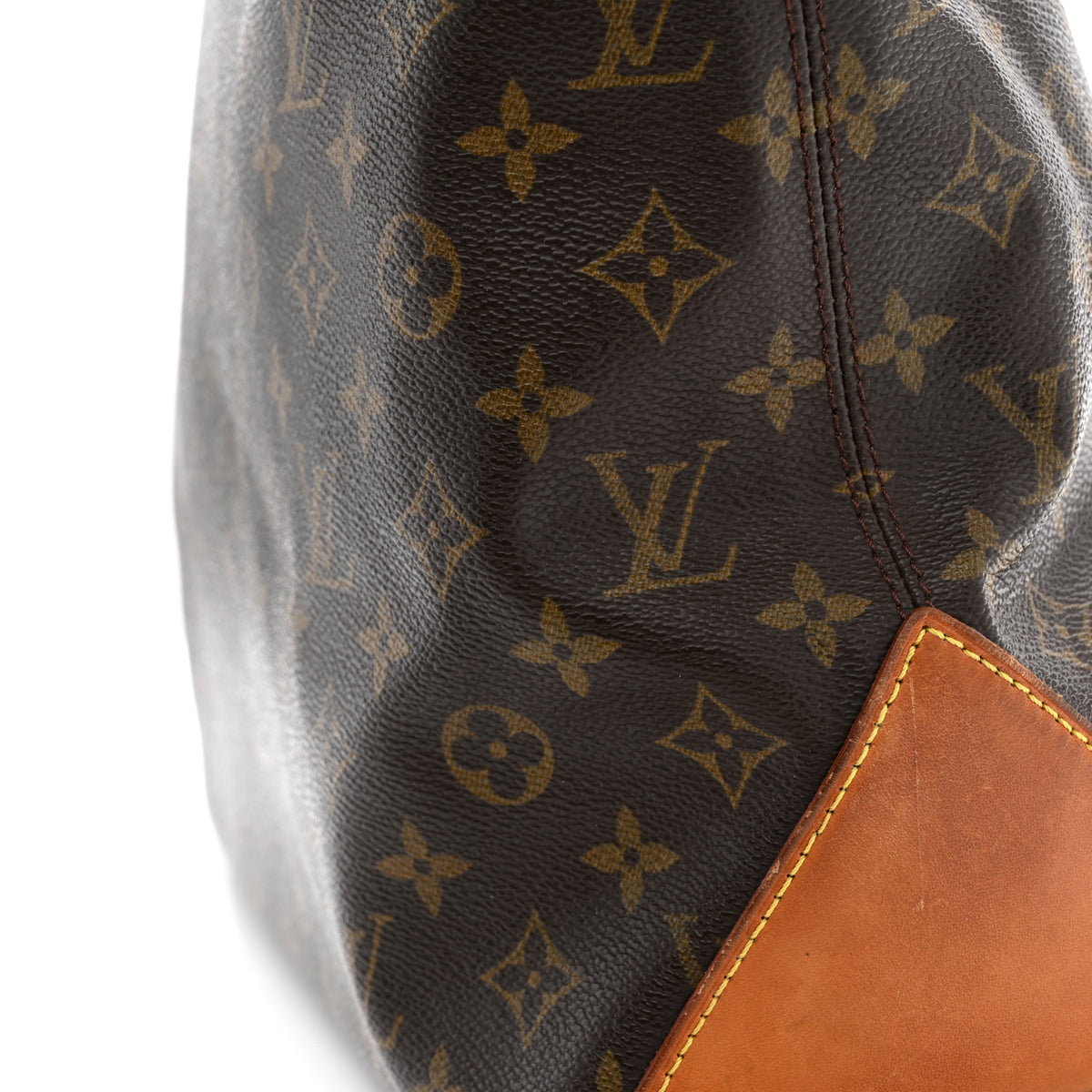 Louis Vuitton Monogram Cabas Mezzo 12 of 13
