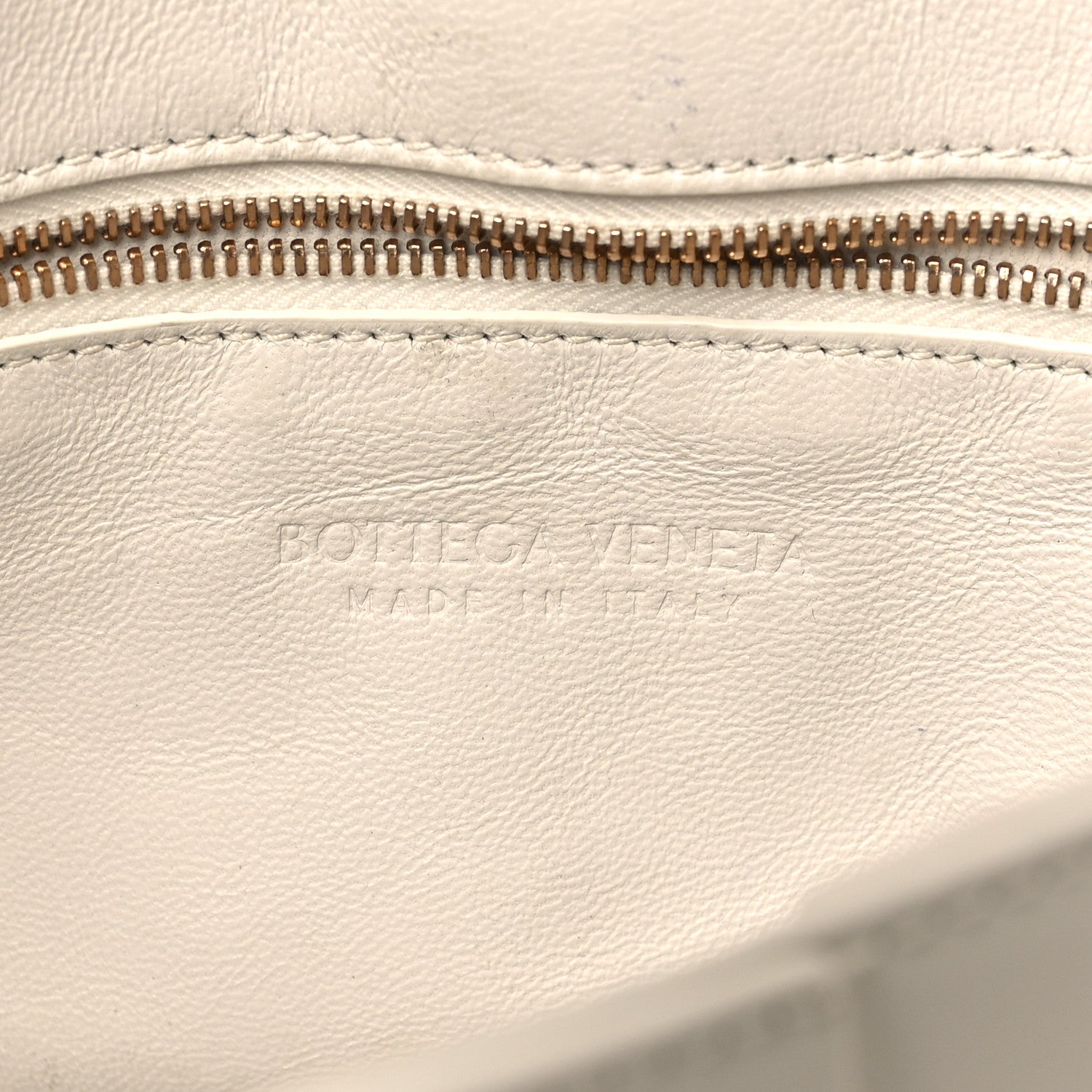 Bottega Veneta Patent Maxi Intrecciato Cassette Crossbody Bag White 6 of 12