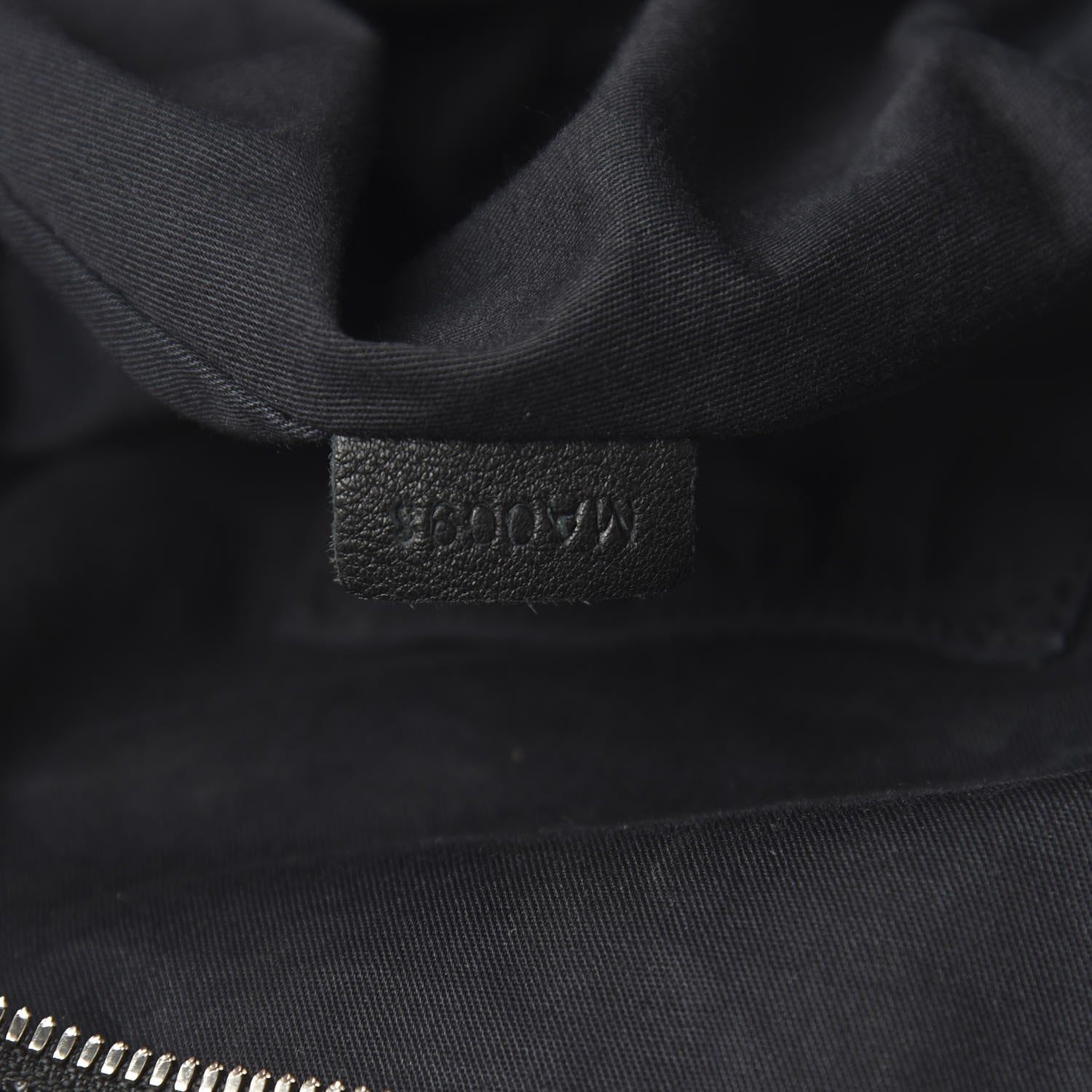 Givenchy Glazed Pebbled Calfskin Medium Nightingale Black 8 of 13