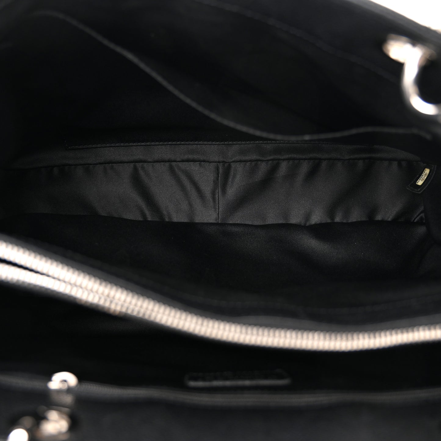 Caviar Quilted Grand Shopping Tote GST Black