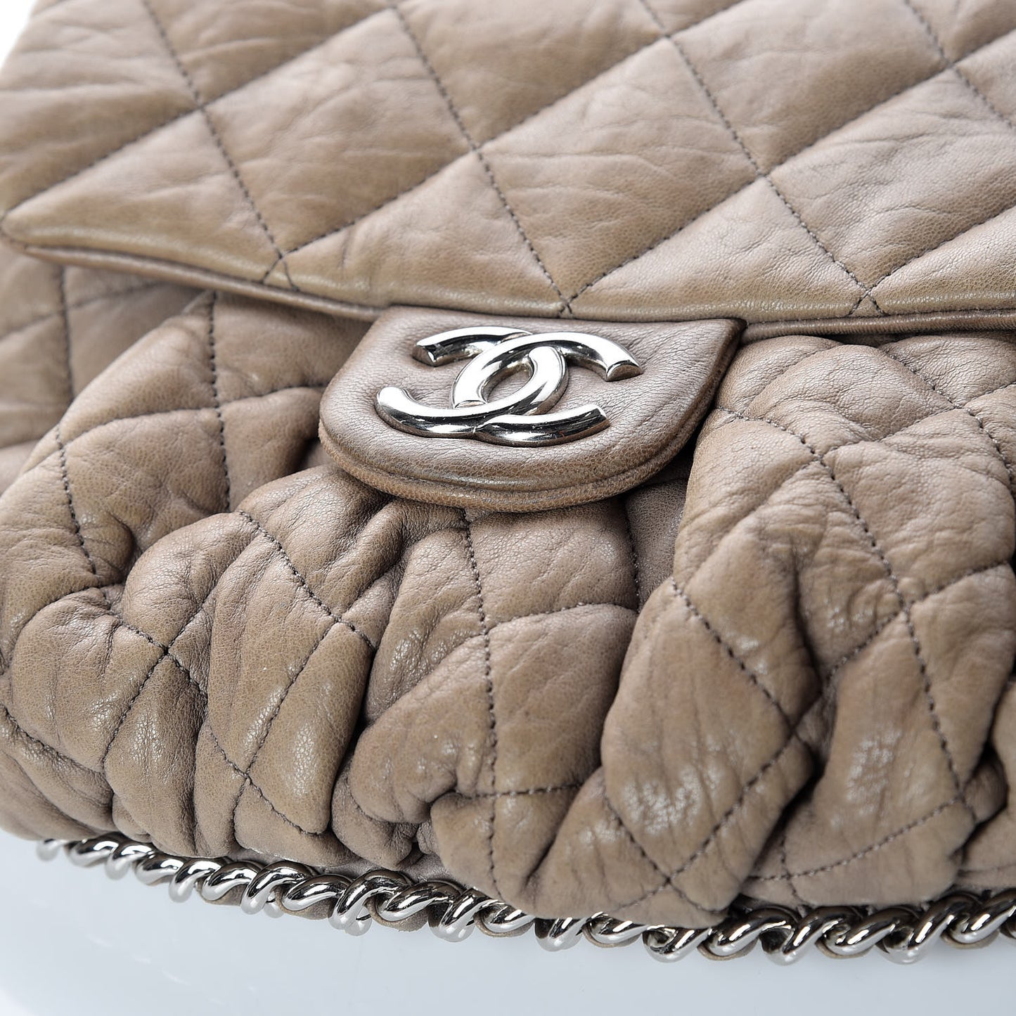 Washed Lambskin Quilted Medium Chain Around Messenger Taupe