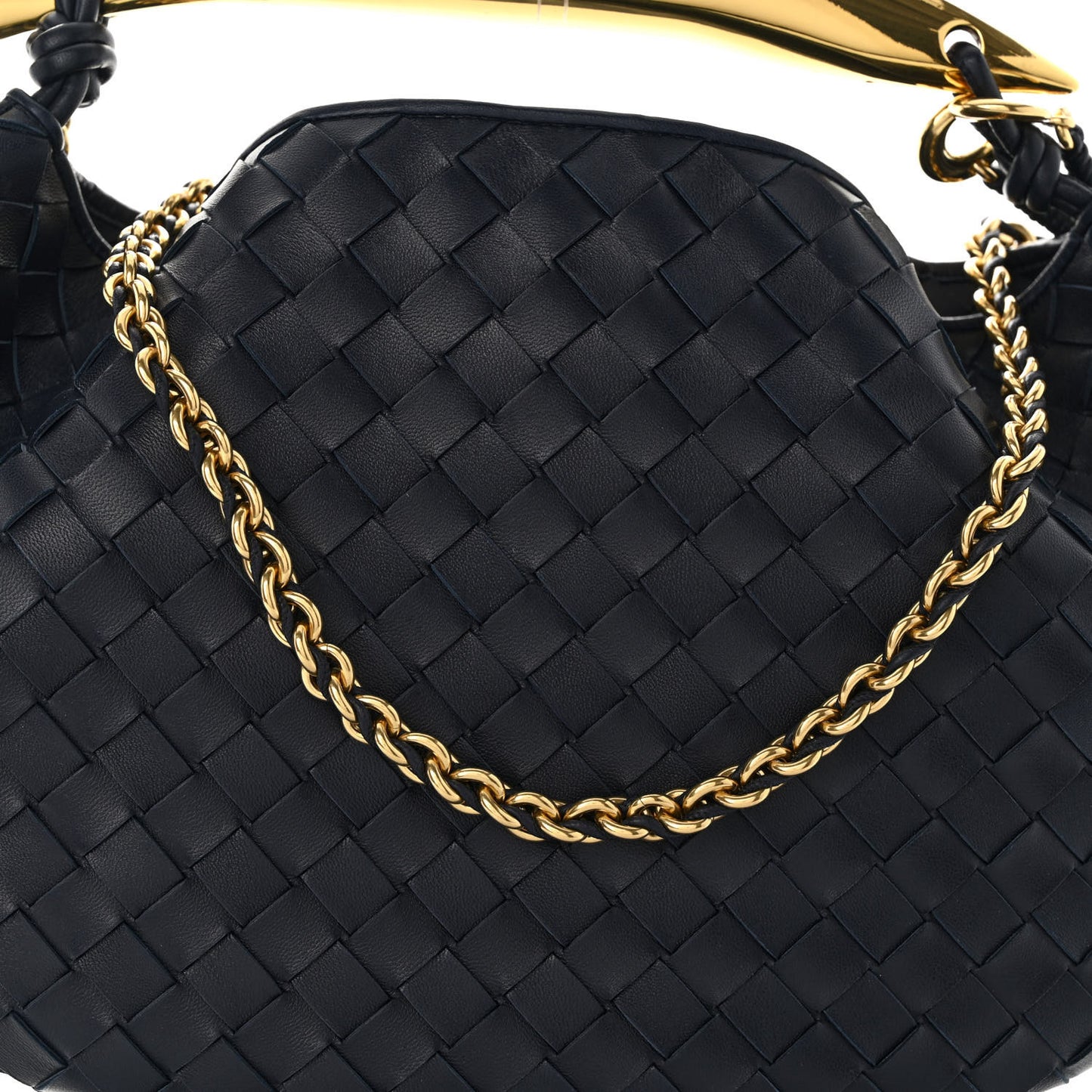 Nappa Intrecciato Sardine With Chain Bag Space