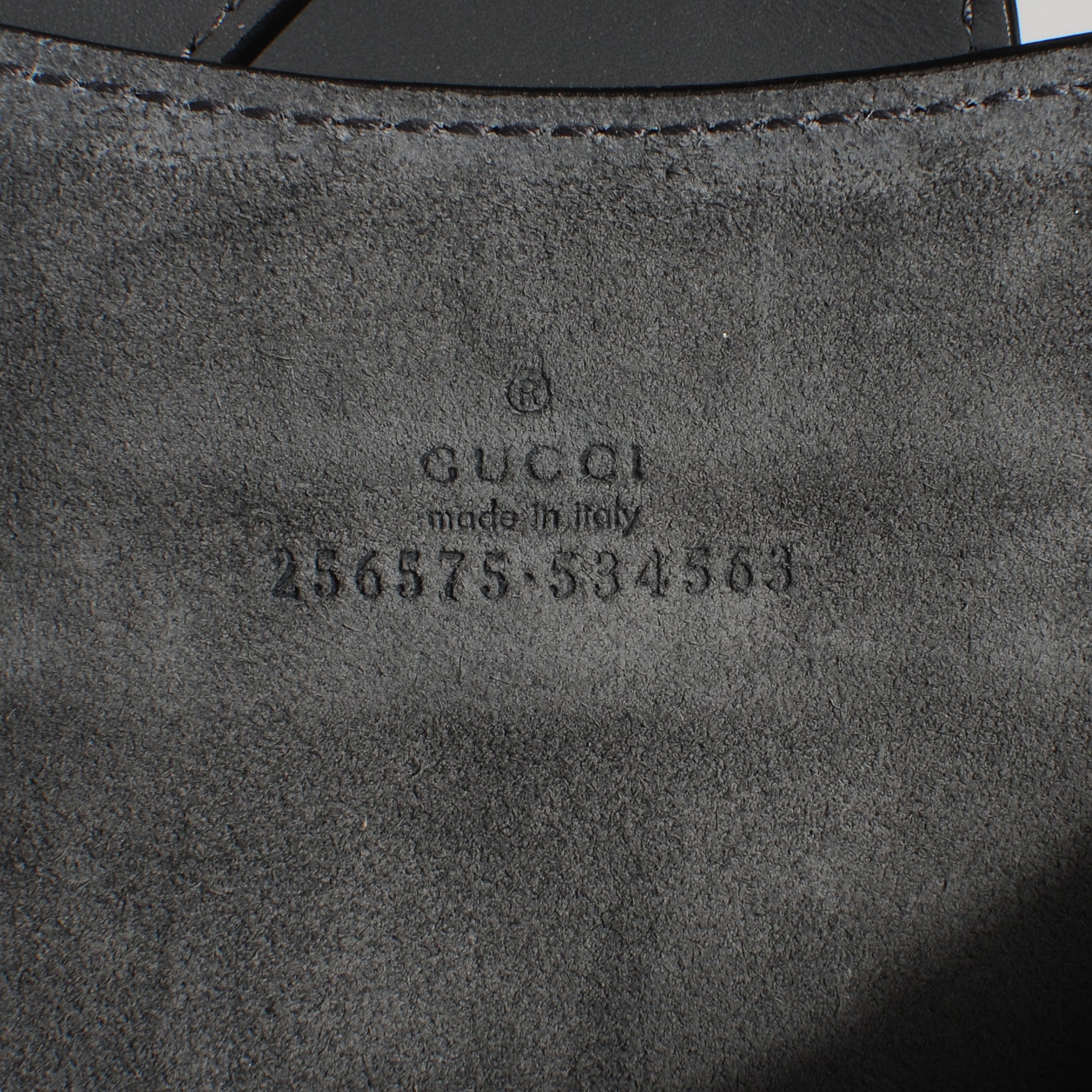 Gucci Rubber Guccissima Ipad Case Charcoal 5 of 6