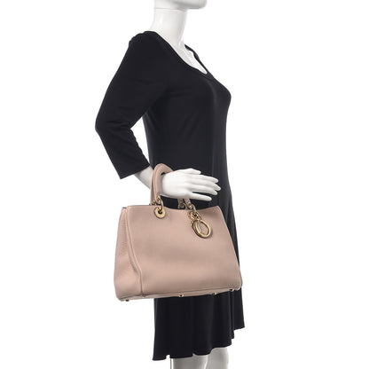 Christian Dior Bullcalf Medium Diorissimo Bag Rose Poudre 2 of 15