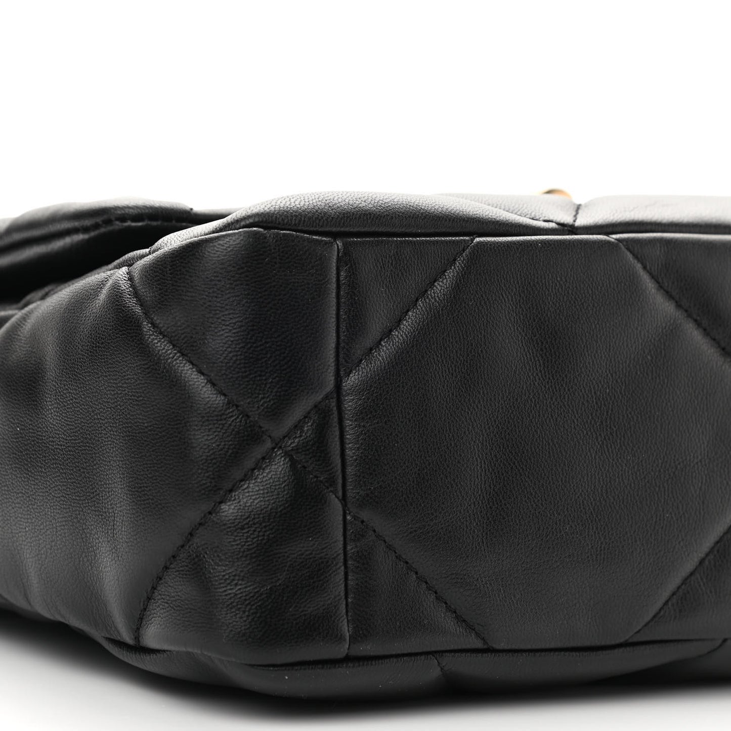Goatskin Quilted Medium Chanel 19 Flap Black