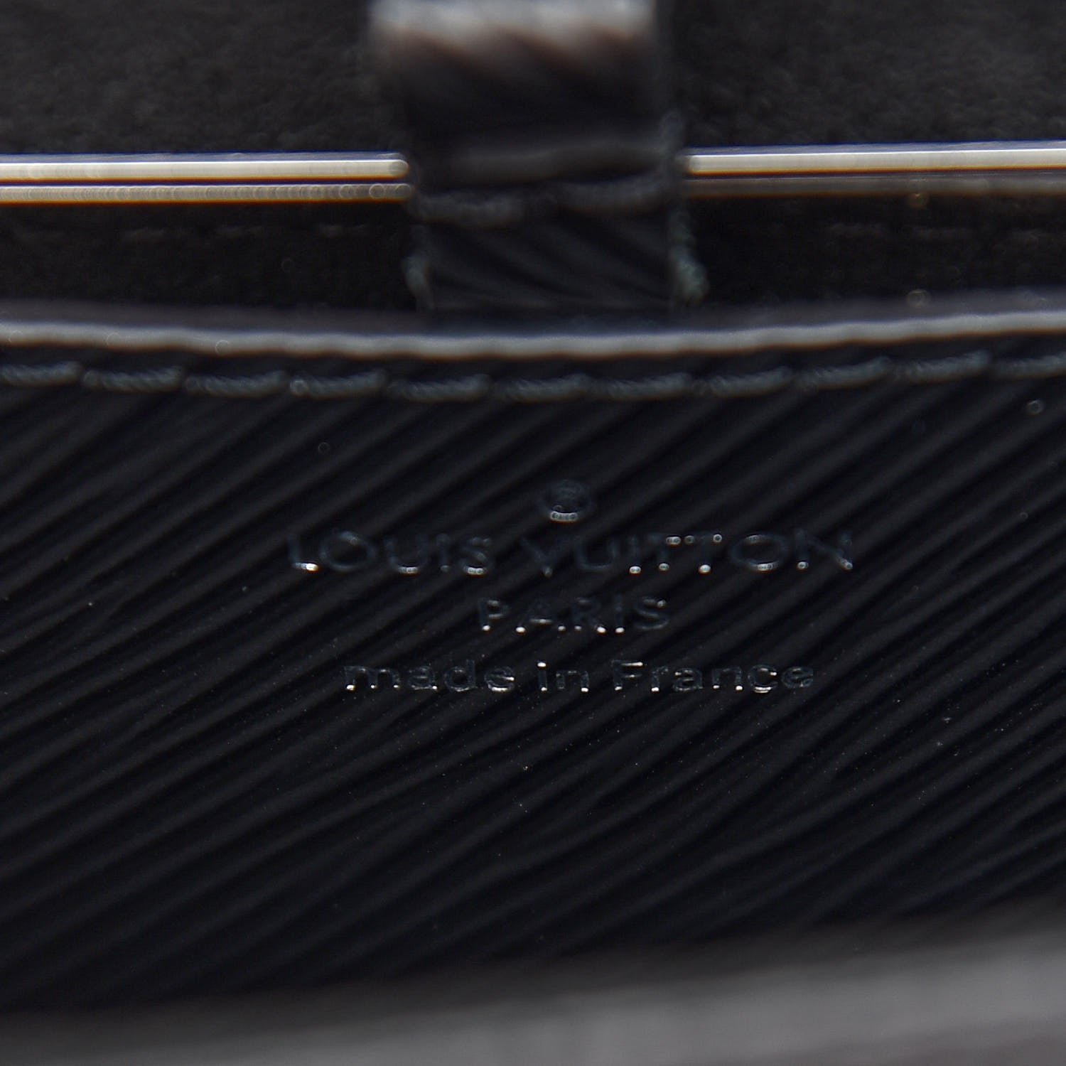 Louis Vuitton Epi Twist Shoulder Bag Mini Black 6 of 9