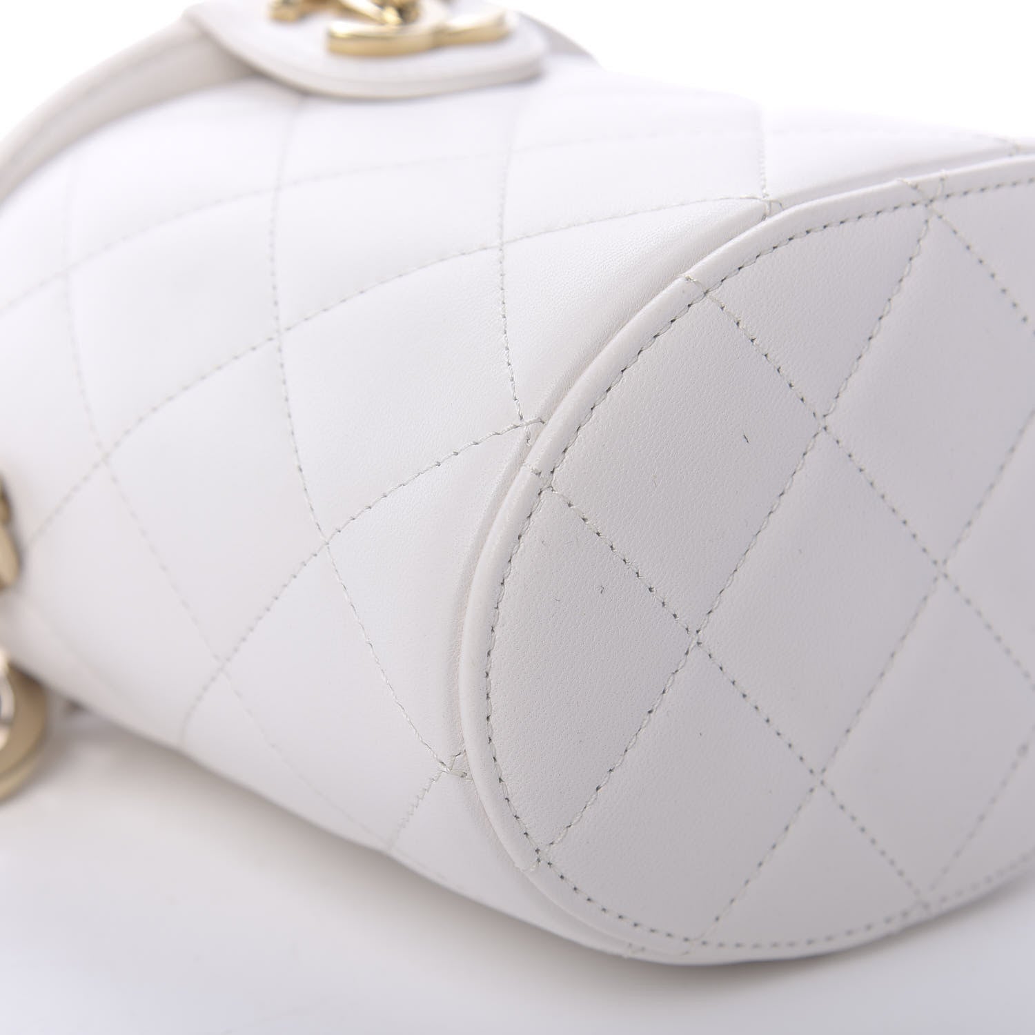 Chanel Lambskin Resin Elegant Chain Vanity Case White 6 of 12