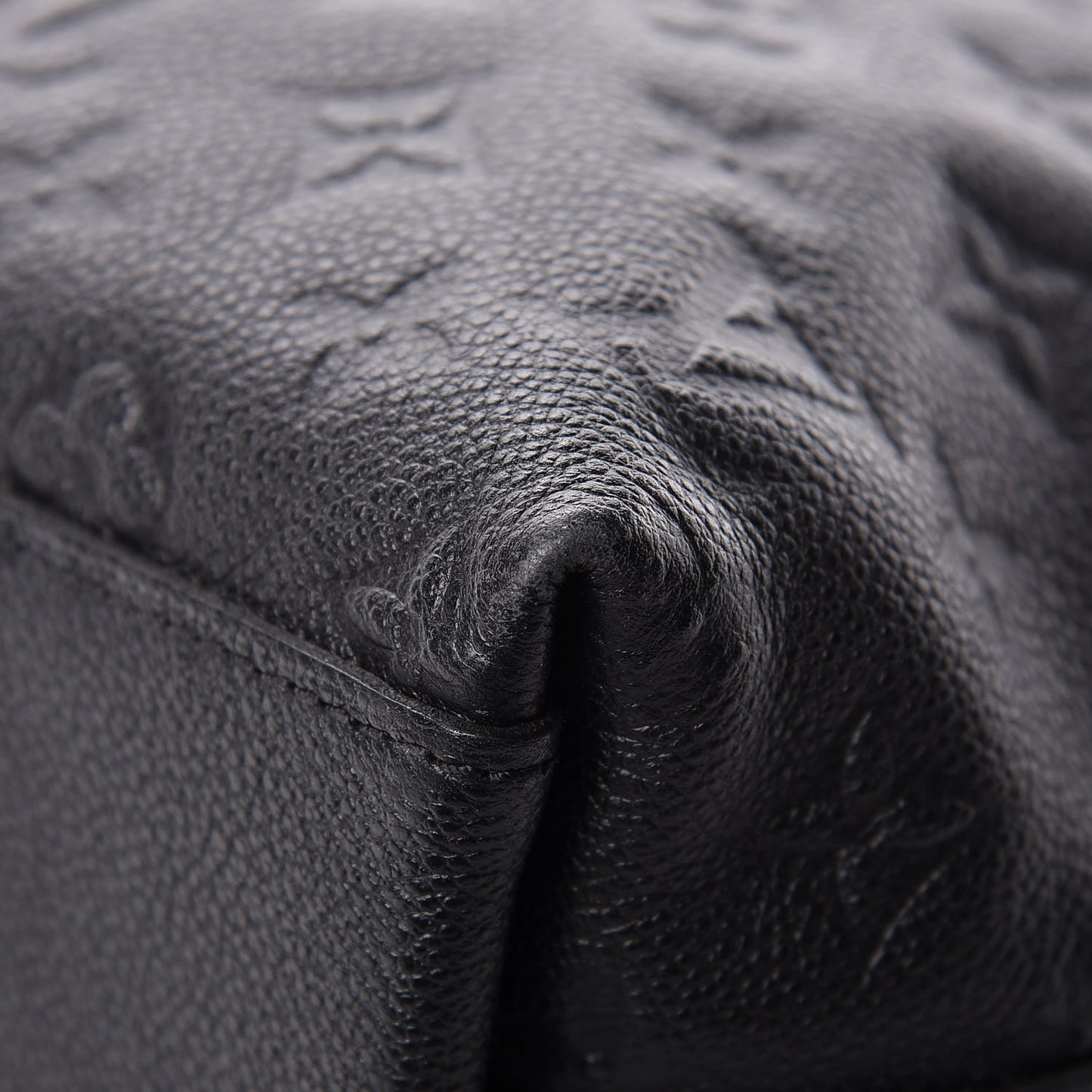 Empreinte Bastille MM Black