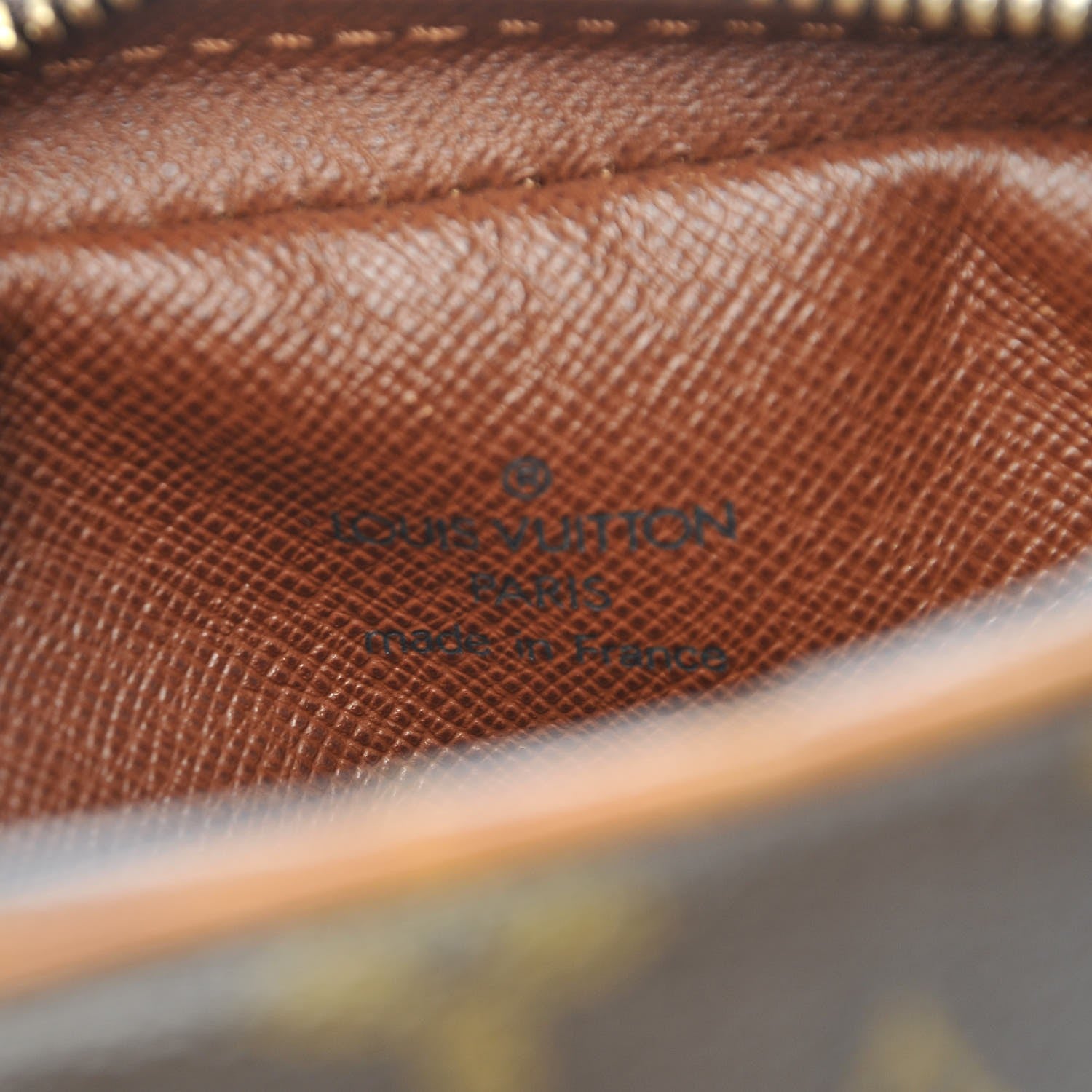 Louis Vuitton Monogram Danube 21 6 of 10
