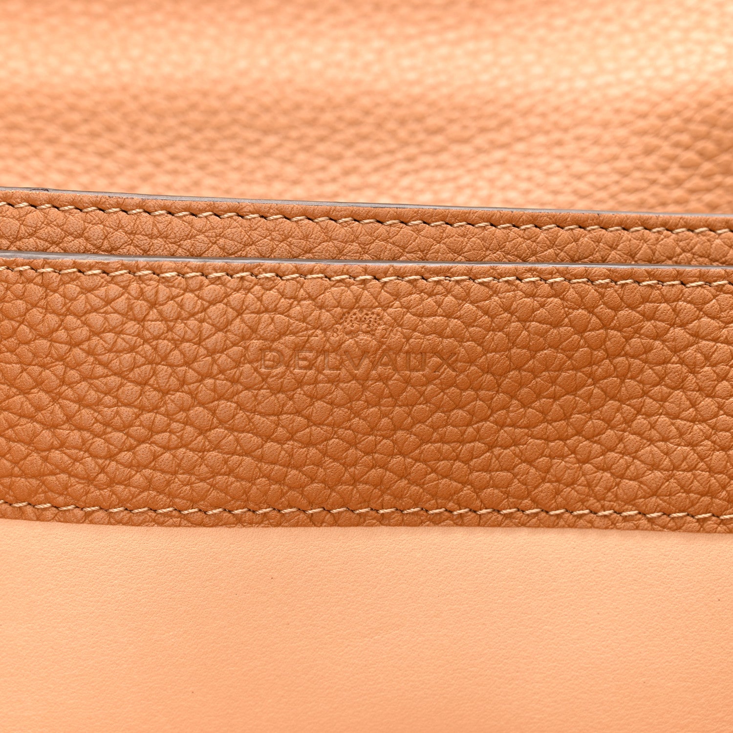 Delvaux Taurillon Crispe Cartable Presse I Vegetal 7 of 10