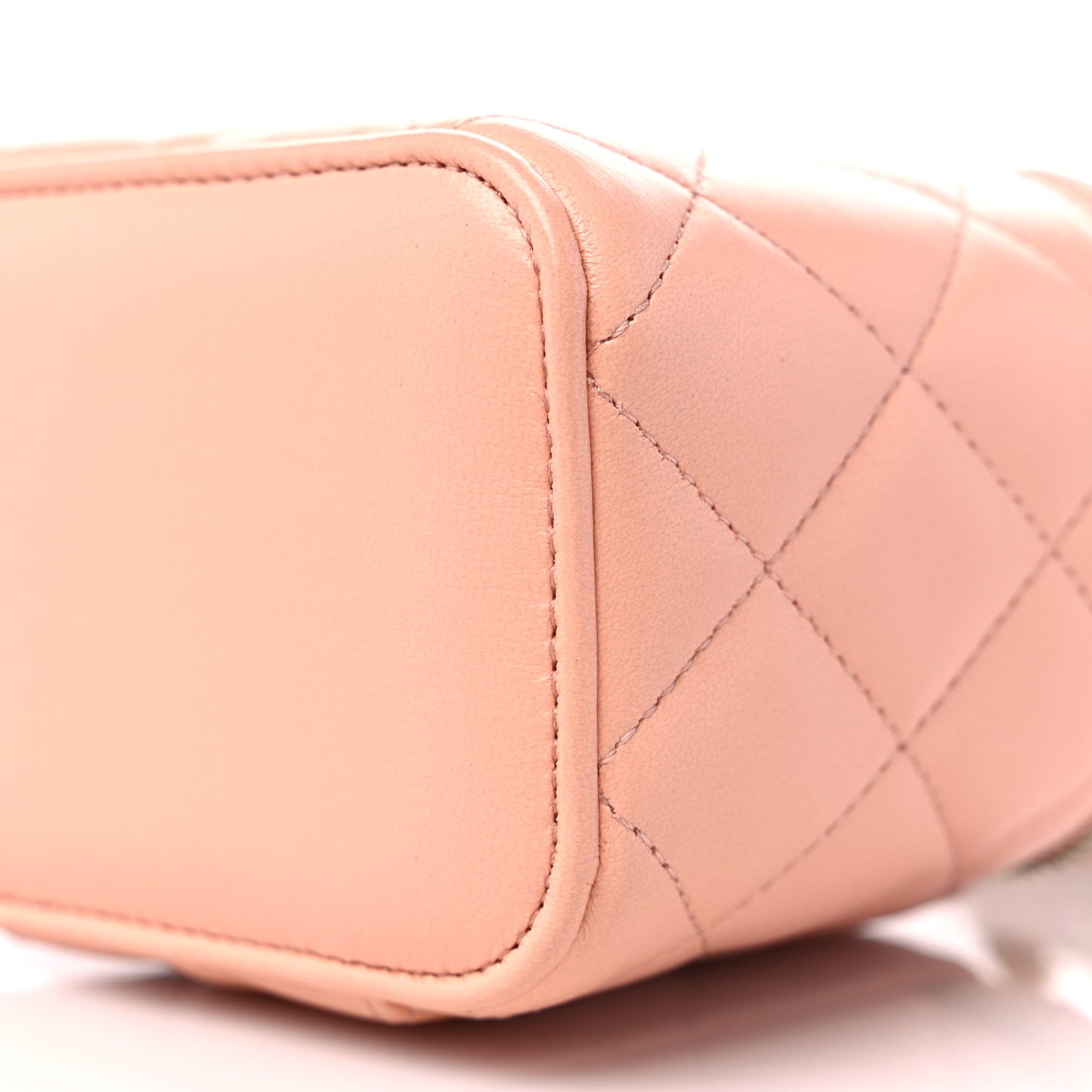 Lambskin Quilted Pearl Crush Mini Vanity Case With Chain Light Beige