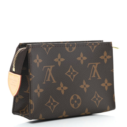 Louis Vuitton Monogram Toiletry Pouch 15 3 of 7