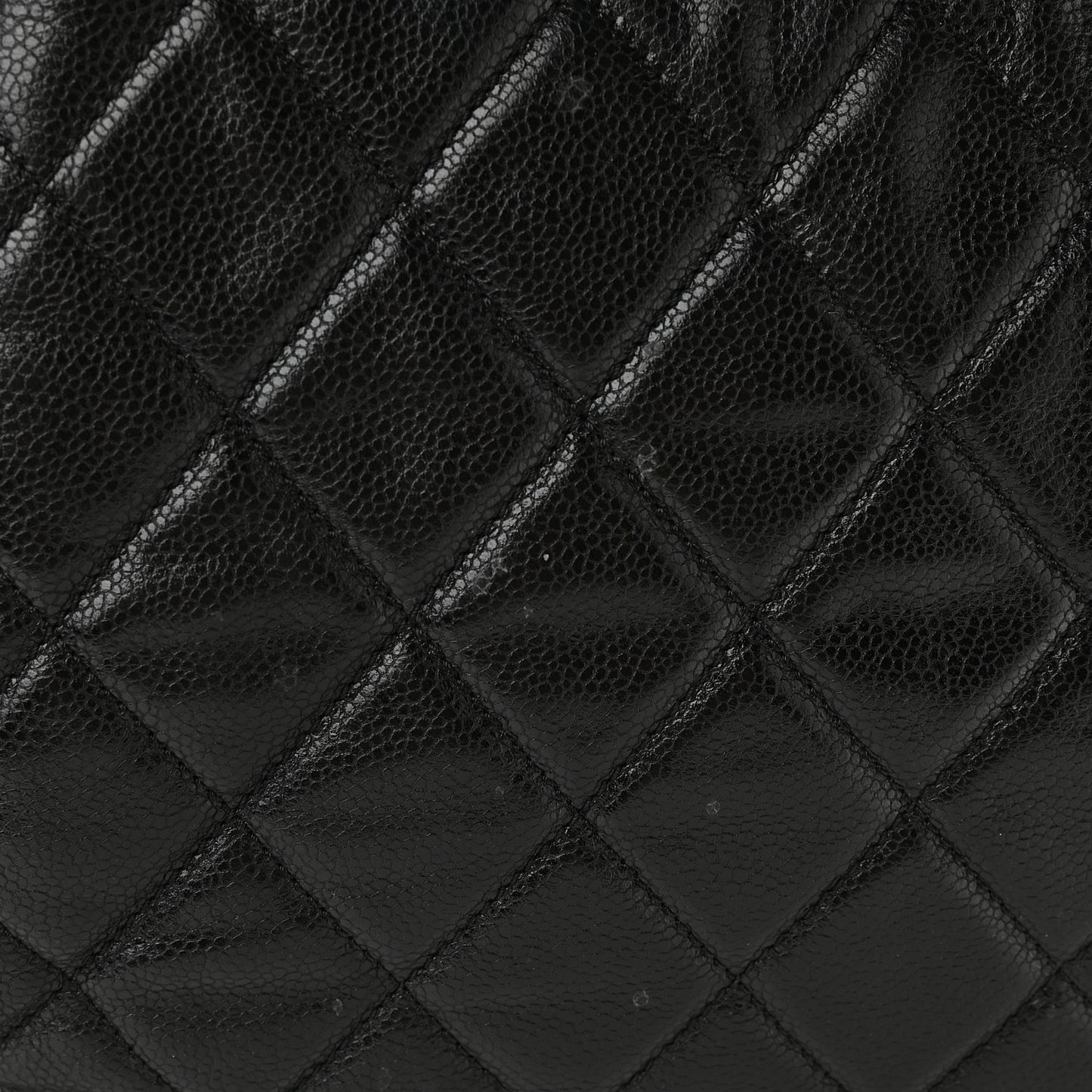 Caviar Quilted Soho Expandable Zip Shoulder Bag Black