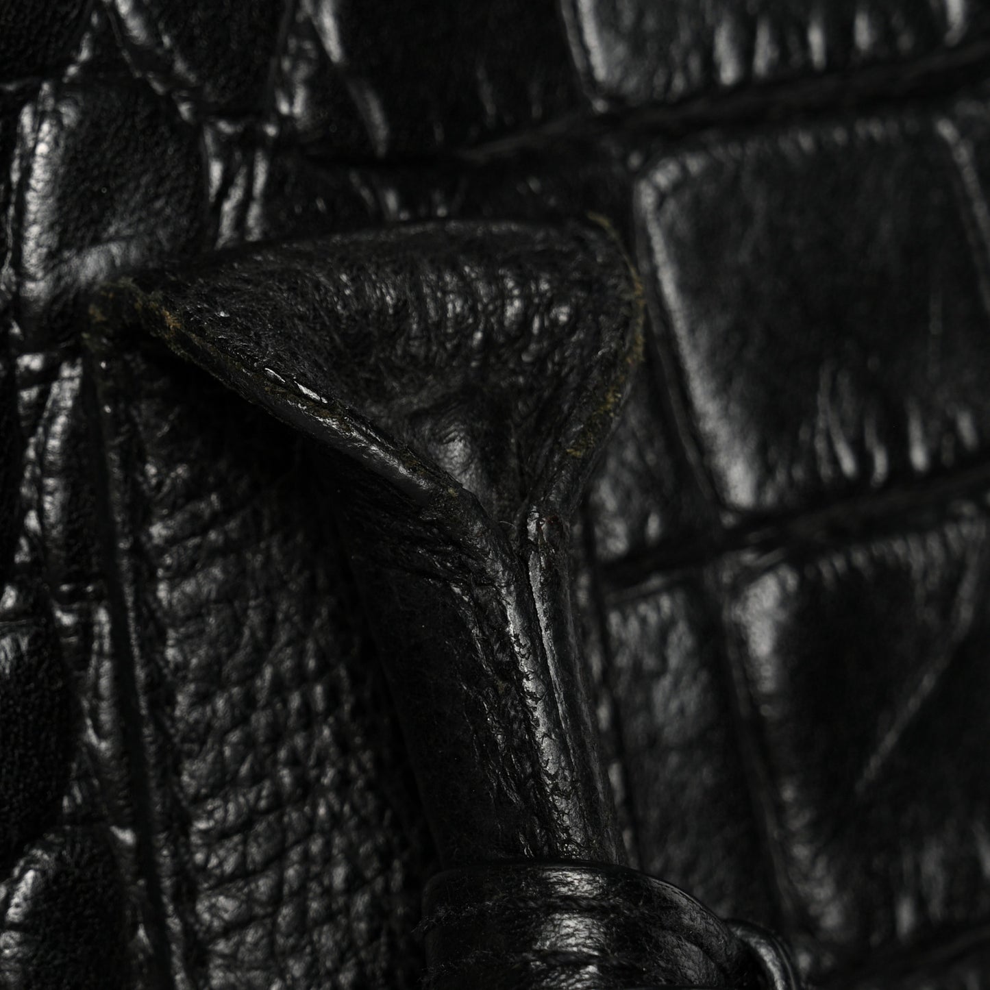 Calfskin Crocodile Embossed Bayswater Black