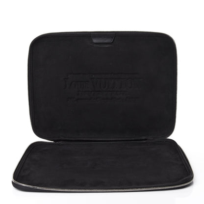 Louis Vuitton Damier Graphite 15 in Laptop Sleeve 4 of 4