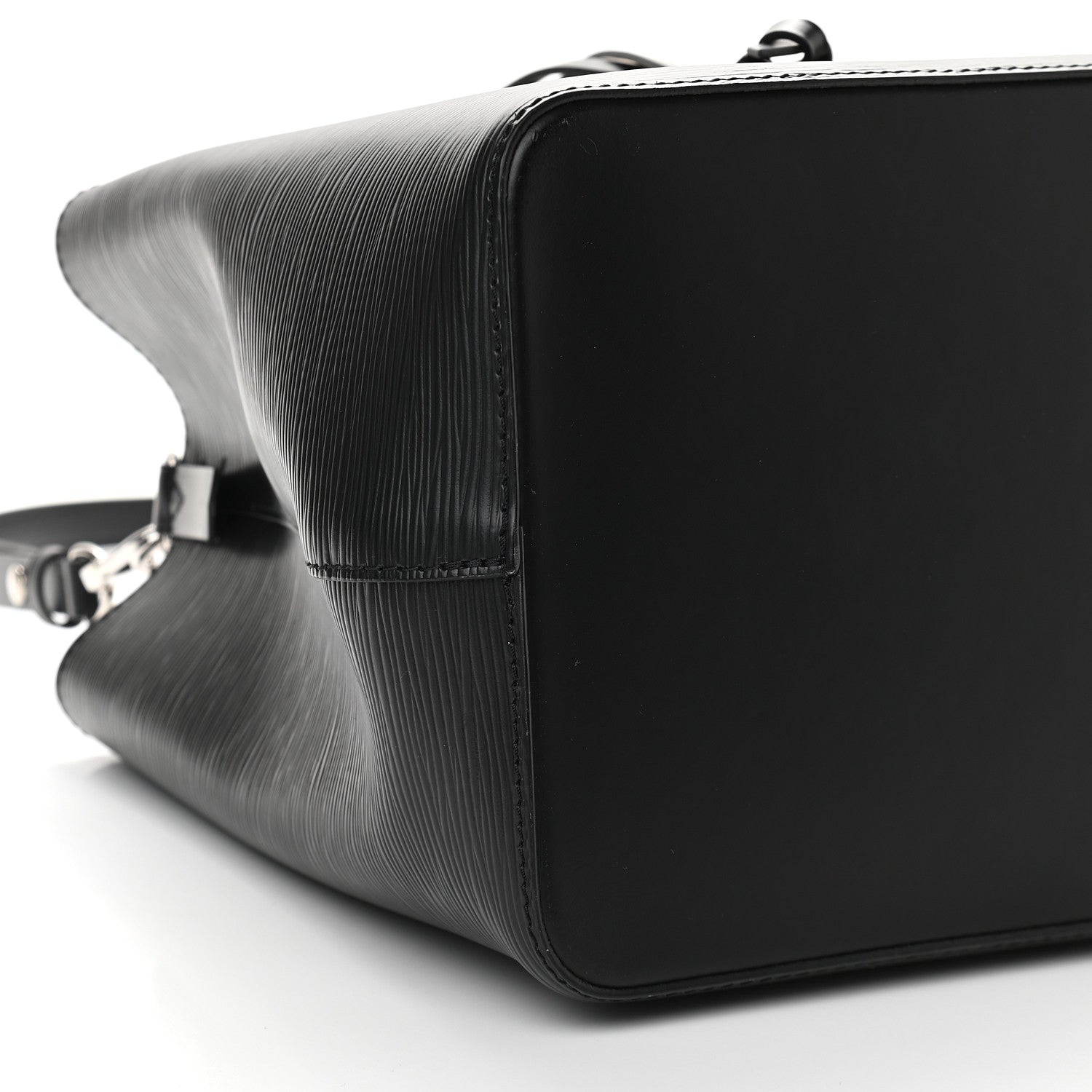 Louis Vuitton Epi NeoNoe MM Black 8 of 10