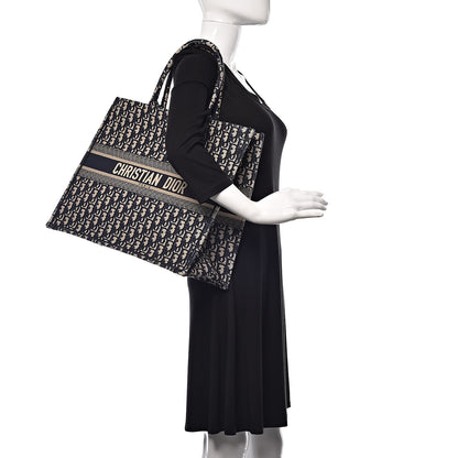 Christian Dior Oblique Book Tote Blue Multicolor 2 of 11