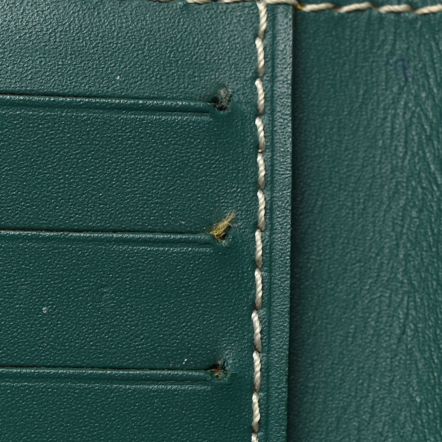 Goyardine Bi-Fold Victoire PM Wallet Green