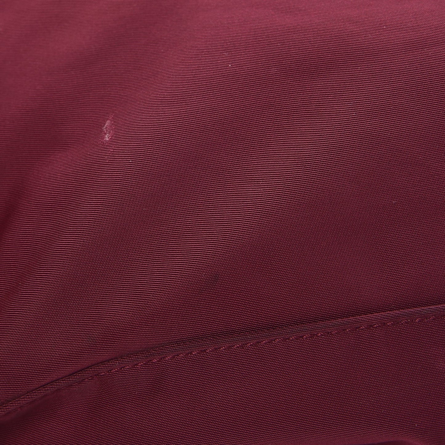 Tessuto Nylon Saffiano Tote Wine
