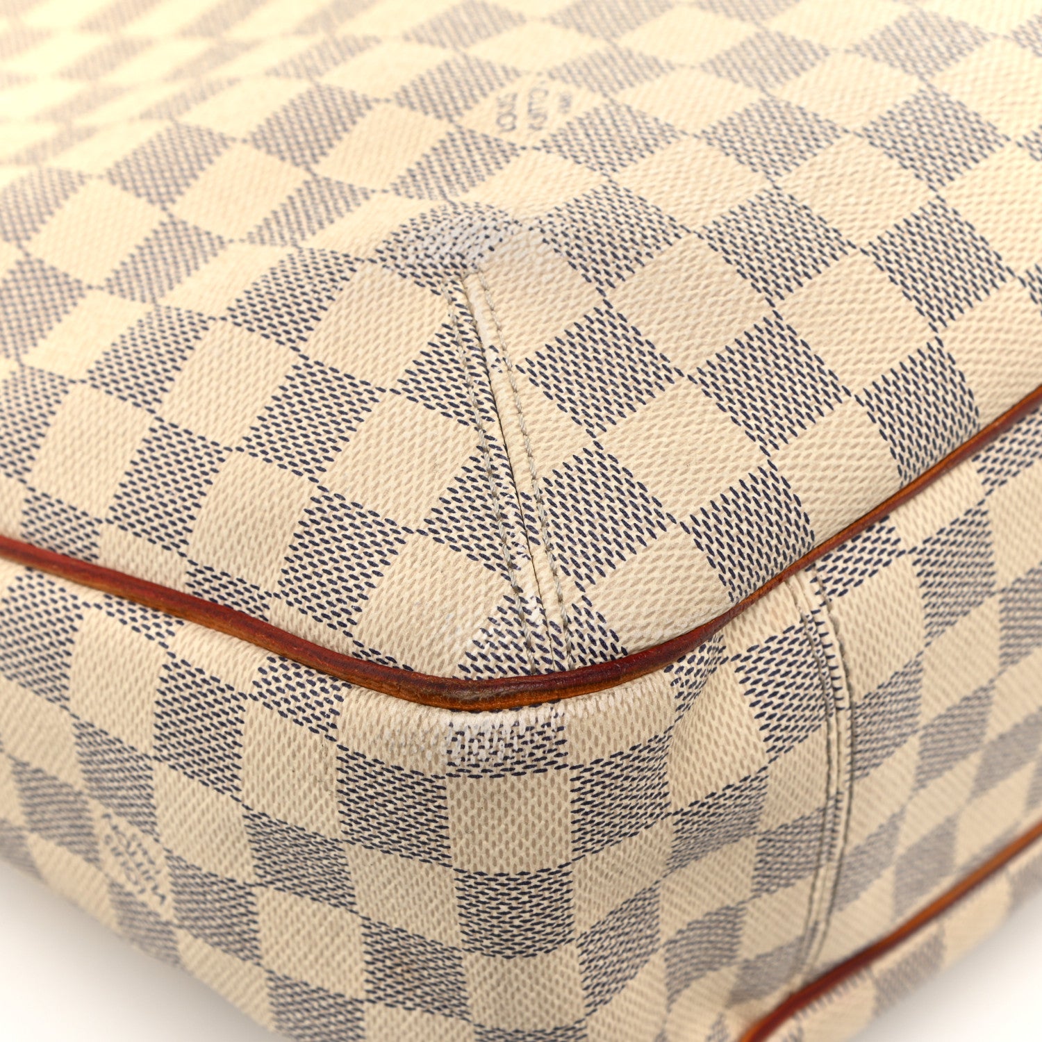 Louis Vuitton Damier Azur Soffi 30 of 34