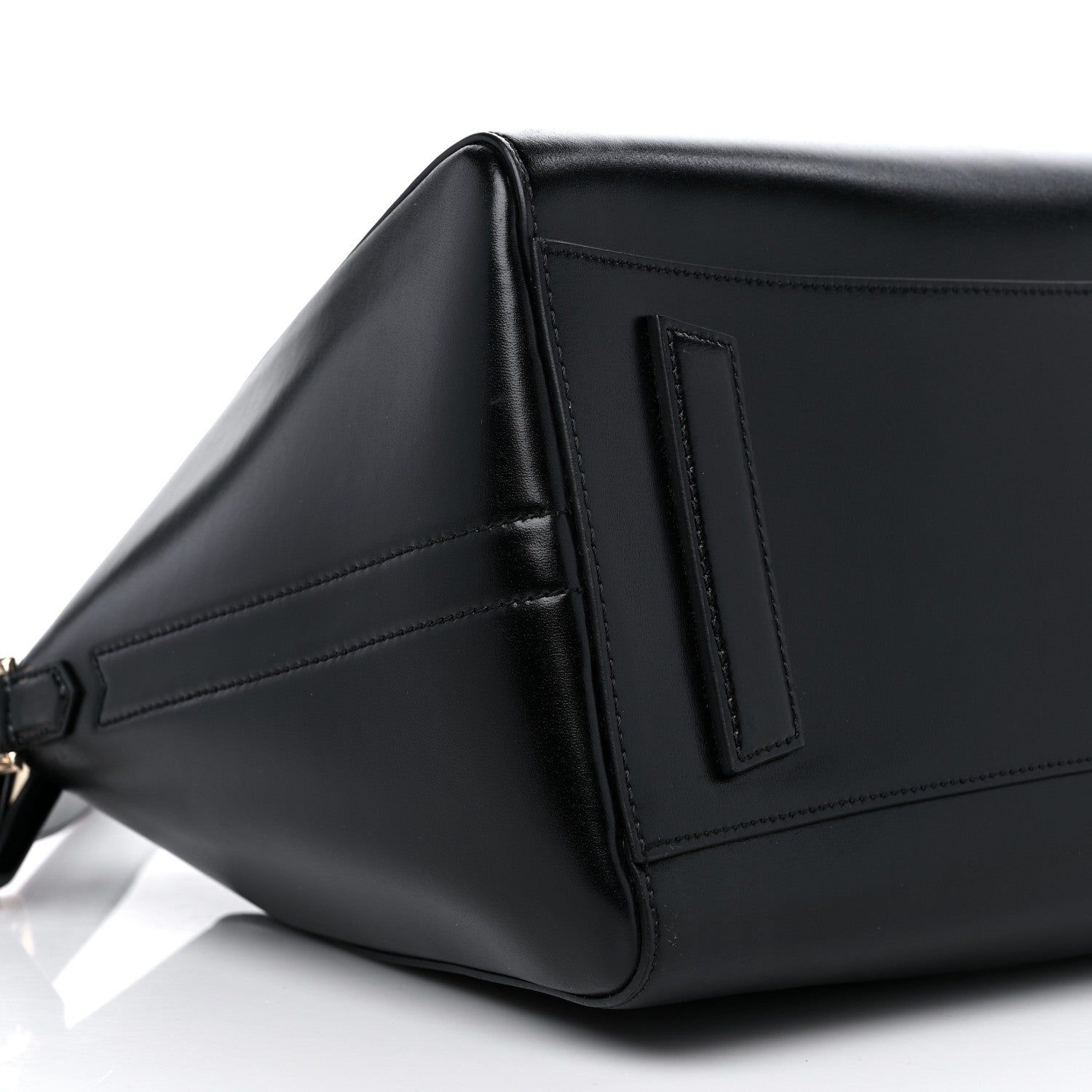Givenchy Shiny Lord Calfskin Medium Antigona Black 8 of 9