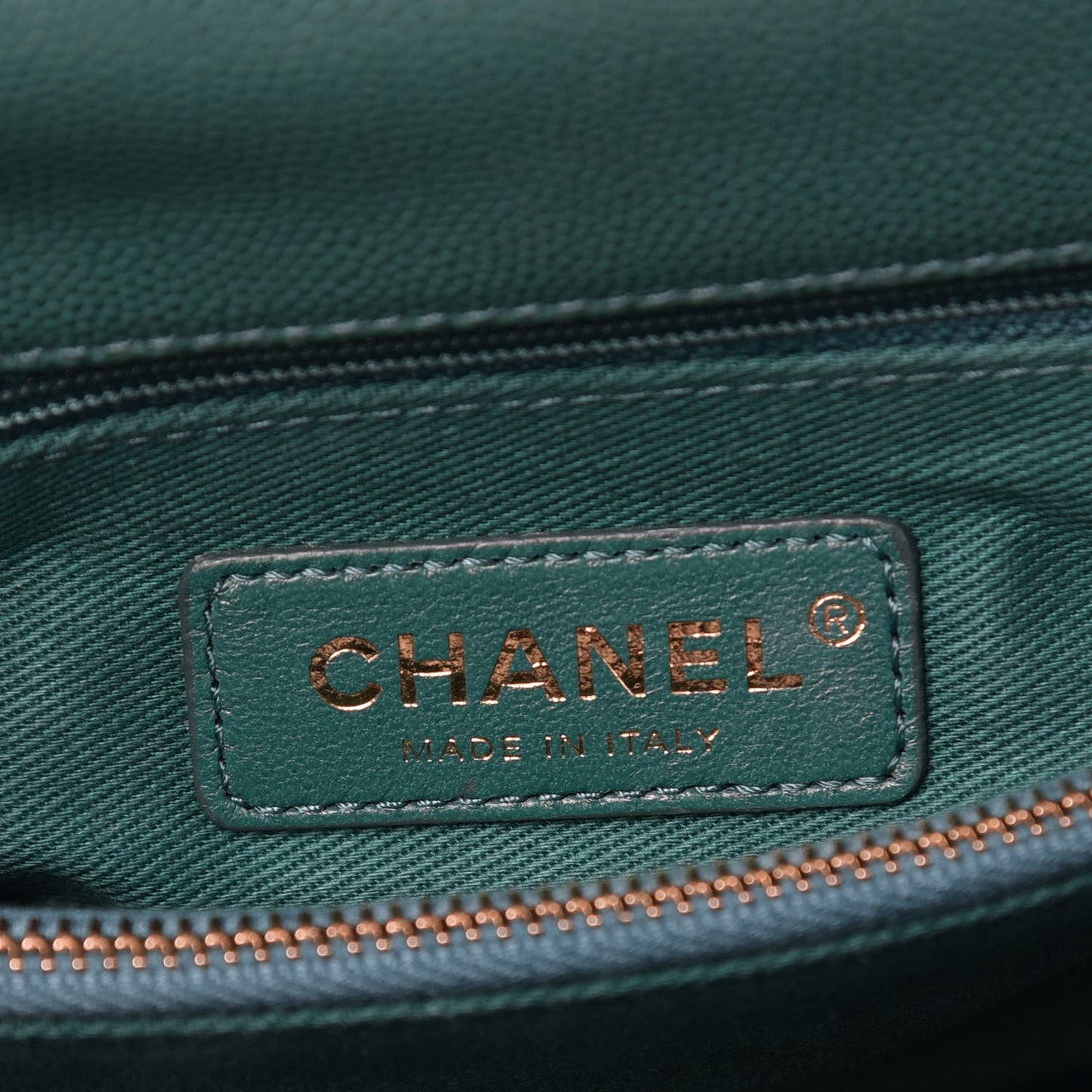 Caviar Quilted Medium Coco Handle Flap Green