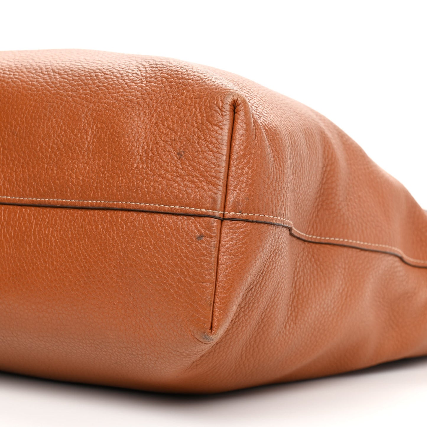 Vitello Daino Tote Cannella