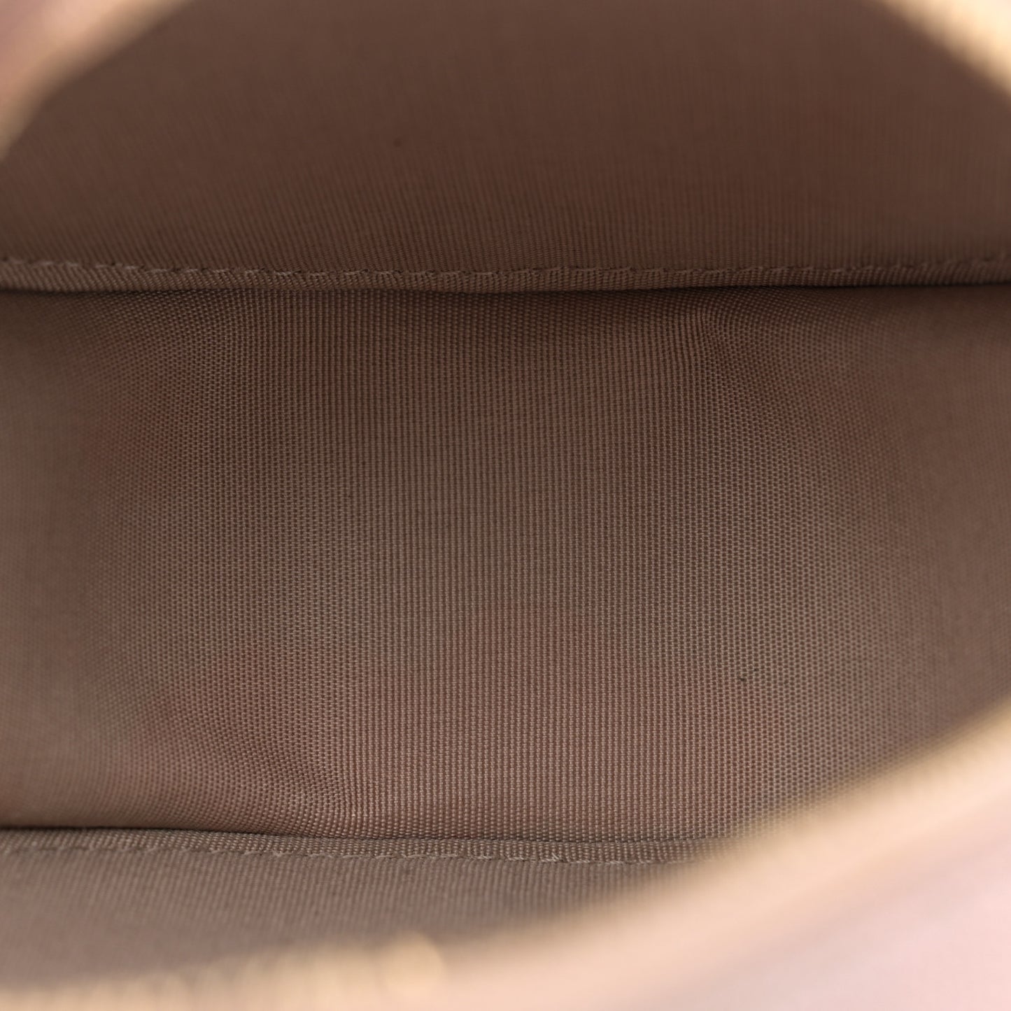 Iridescent Caviar Resin Quilted Round Clutch With Chain Beige