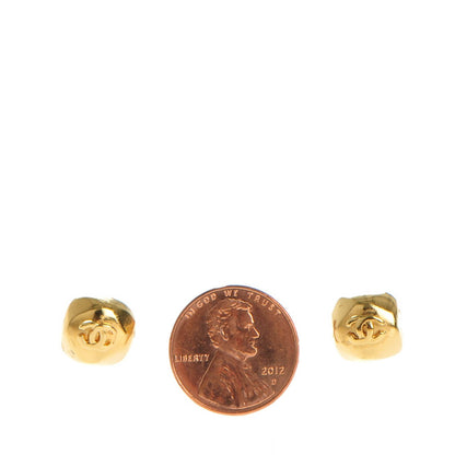 Chanel CC Button Earrings Gold 2 of 5