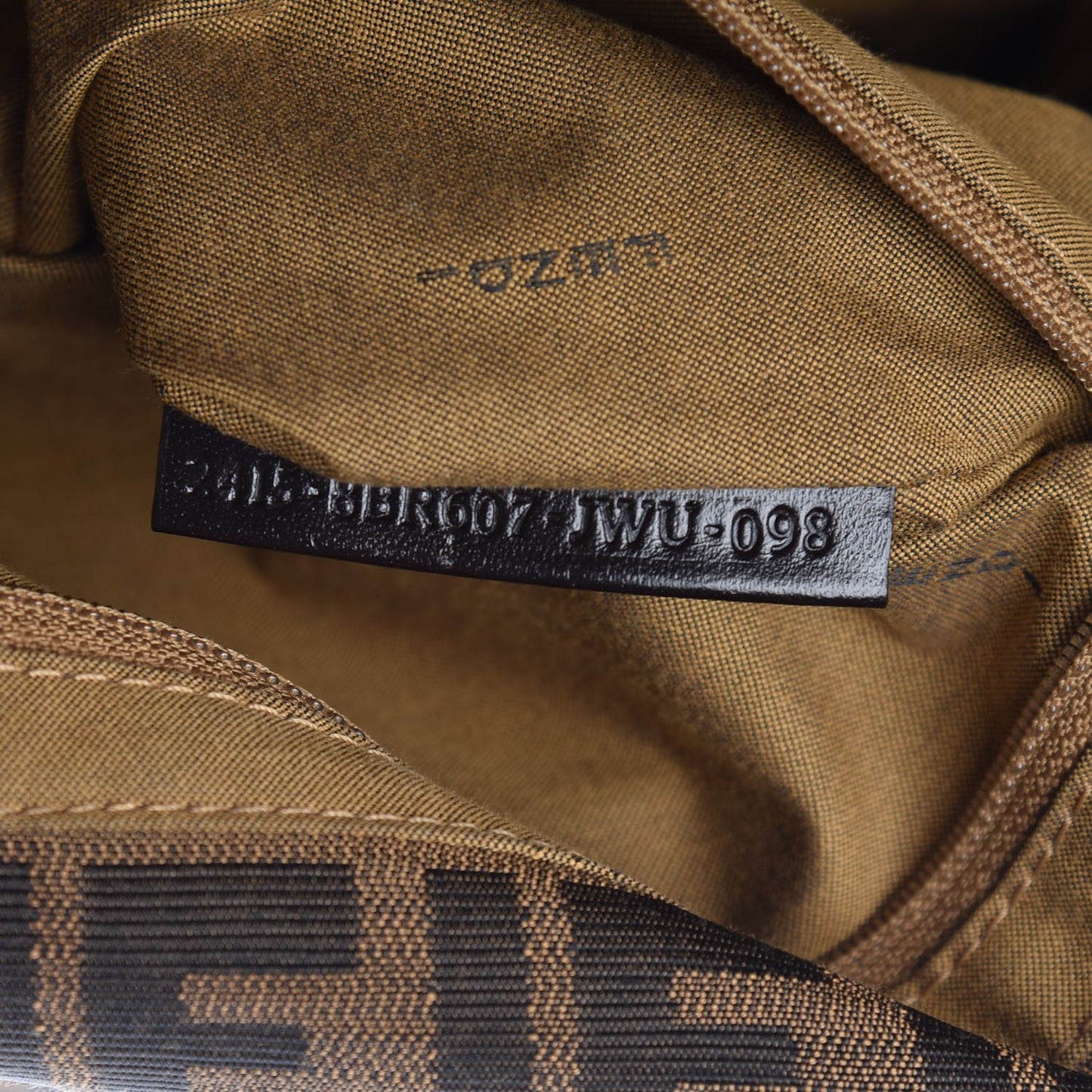 Zucca Fly Shoulder Bag Tobacco