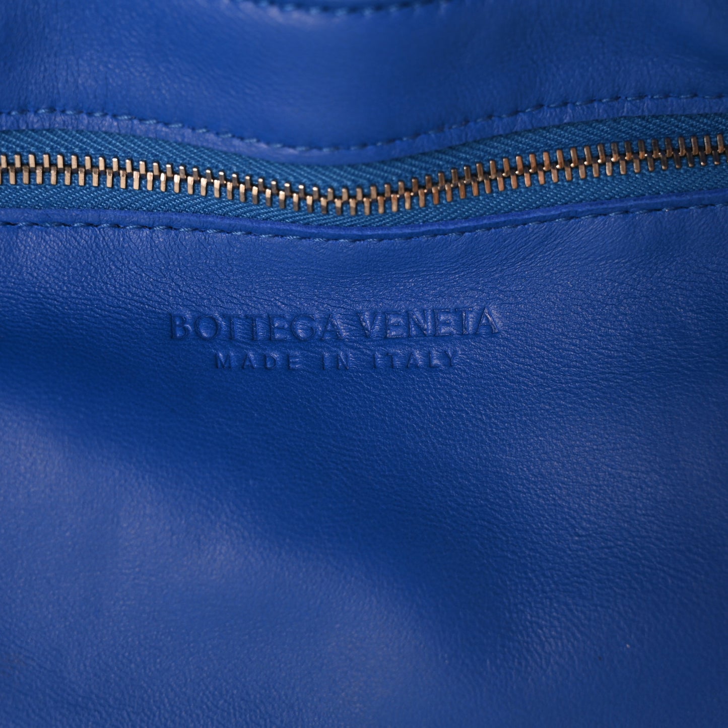 Lambskin Maxi Intrecciato Cassette Crossbody Bag Cobalt