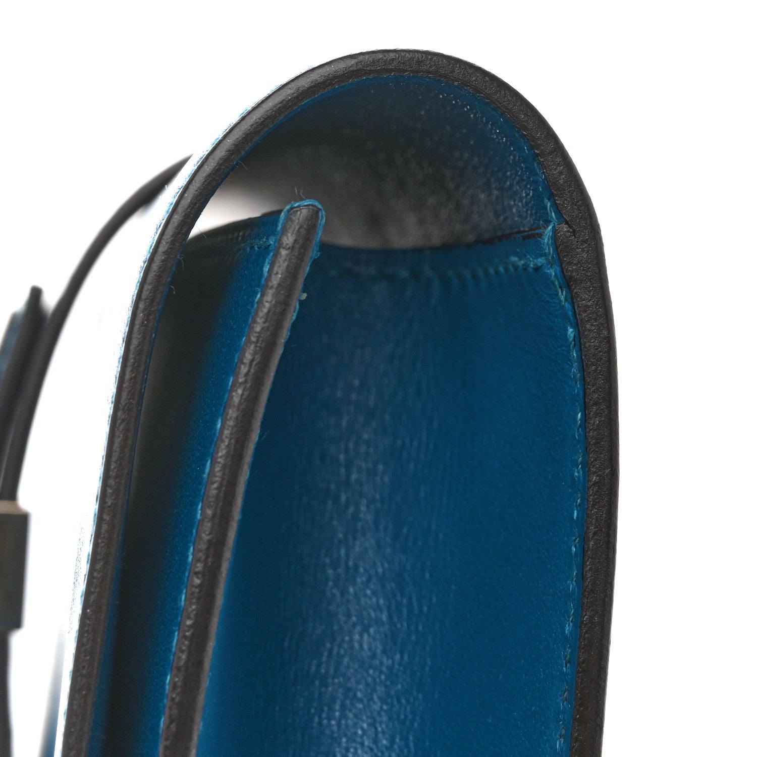 Hermes Tadelakt Medor 23 Clutch Bleu Izmir 12 of 14