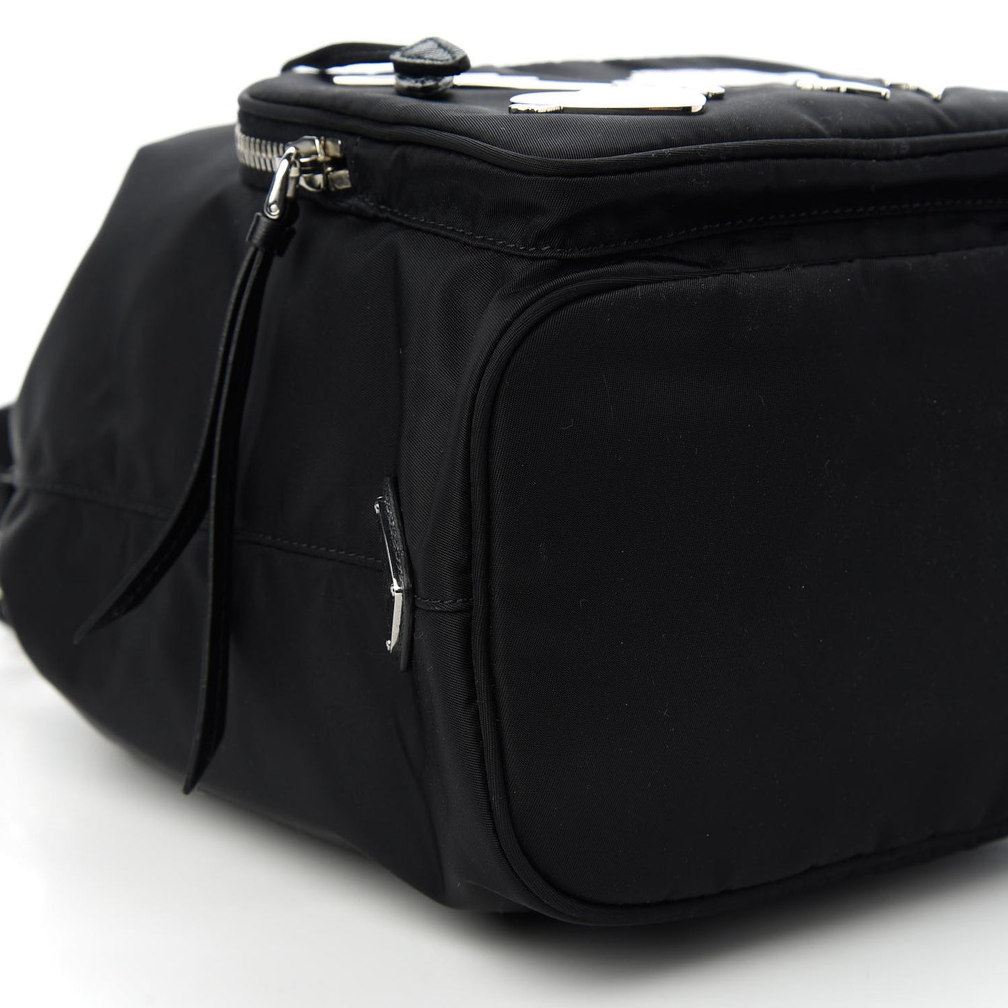 Tessuto Nylon Saffiano Smalto Mini Bucket Crossbody Bag Black