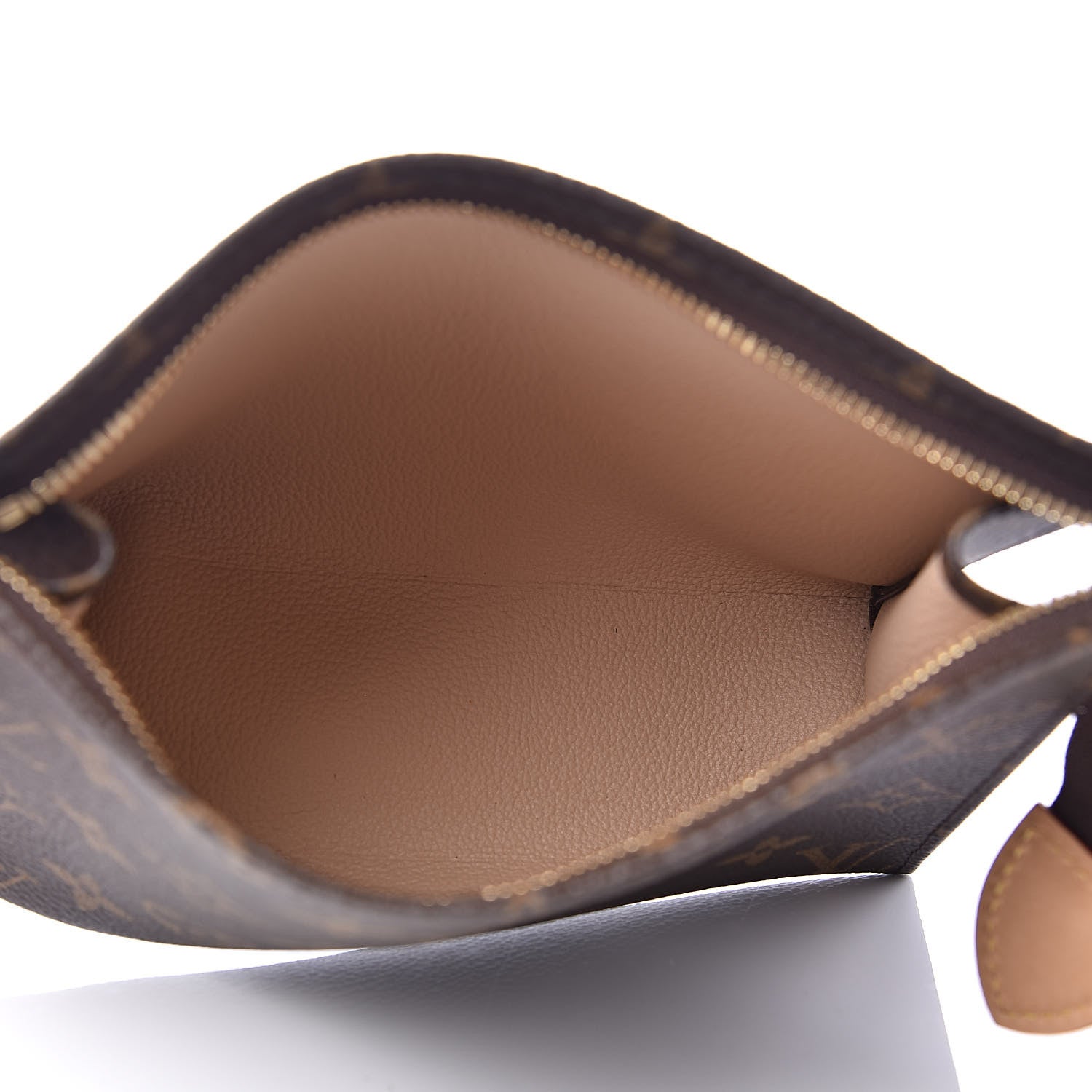 Louis Vuitton Monogram Toiletry Pouch 19 5 of 10
