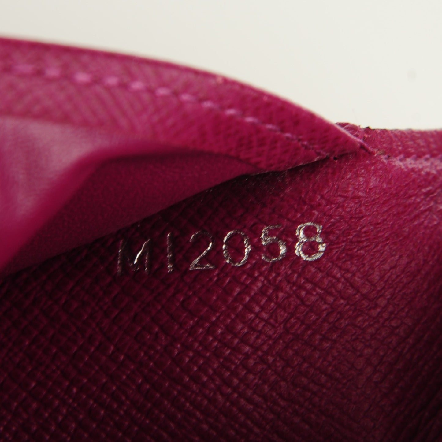 Epi Eugenie Wallet Cassis