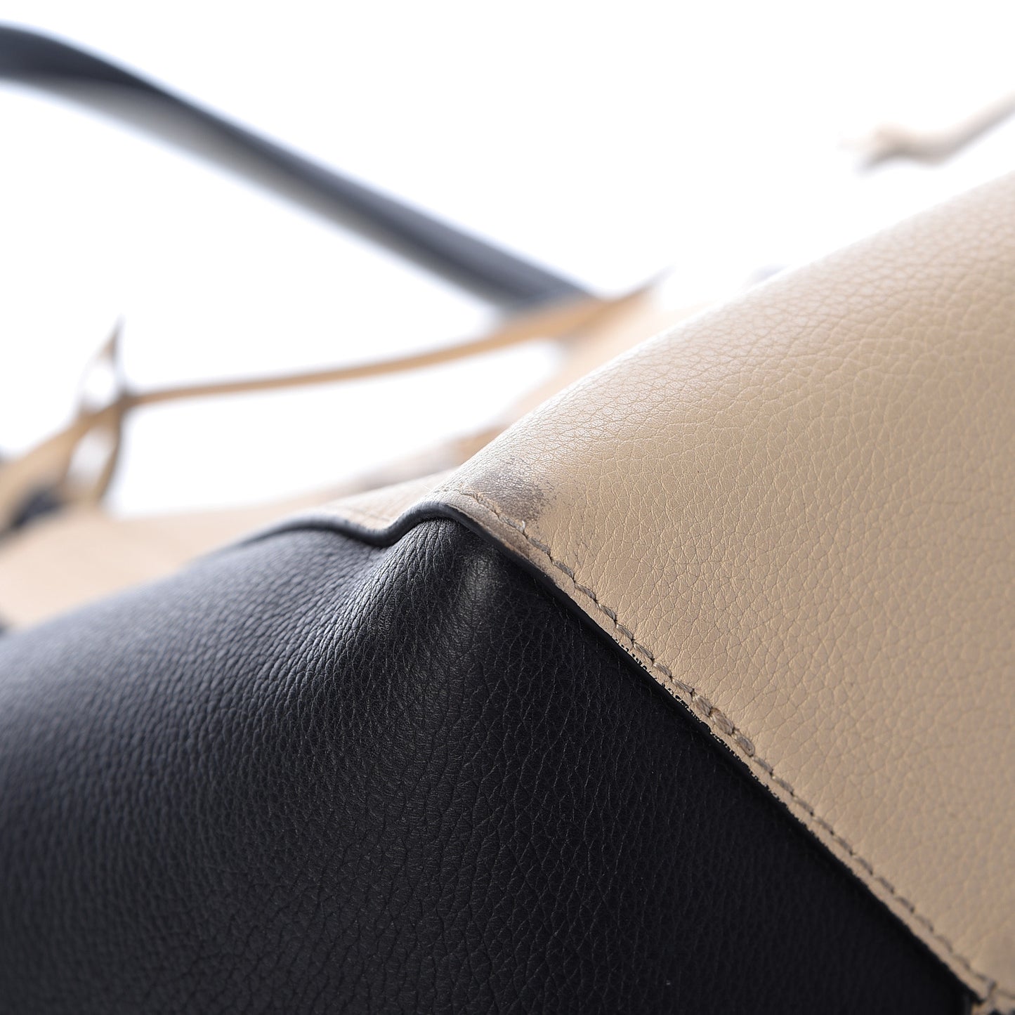 Calfskin Lockme Cabas Vanille Black