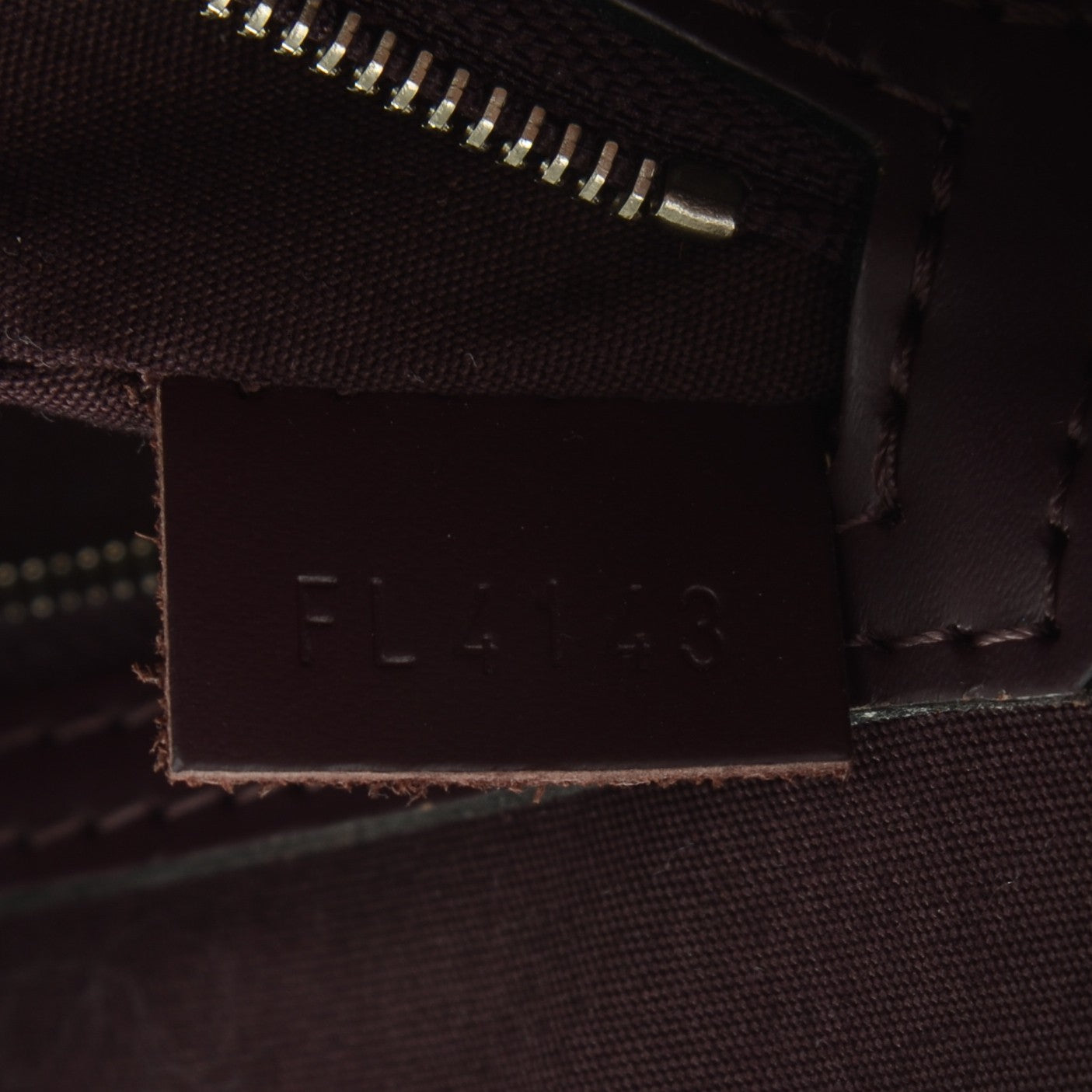 Louis Vuitton Epi Brea MM Quetsche 7 of 7