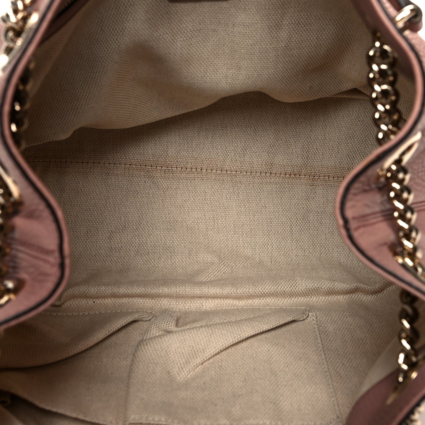 Pebbled Calfskin Medium Soho Chain Shoulder Bag Dark Cipria