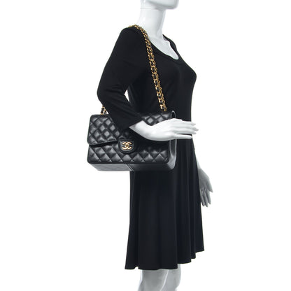 Chanel Caviar Quilted Jumbo Double Flap Black 2 of 8
