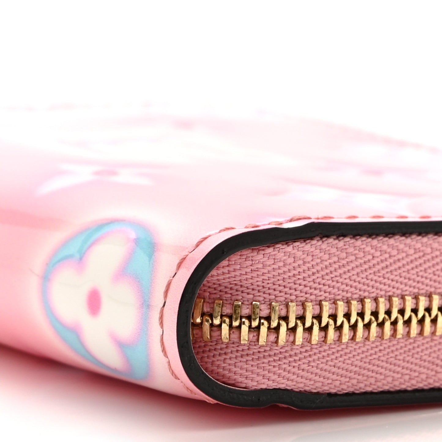 Vernis Valentine Zippy Coin Purse Light Pink Neon
