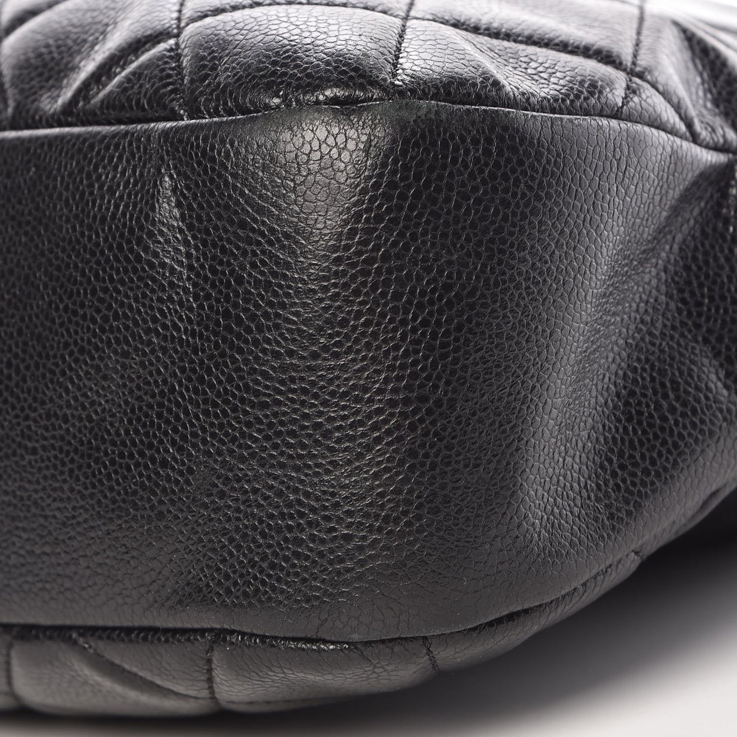 Caviar Quilted Timeless CC Soft Tote Black