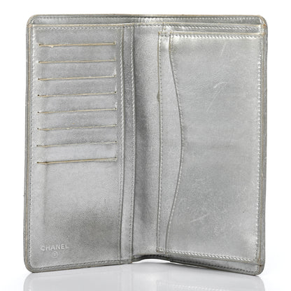 Chanel Metallic Lambskin Quilted Yen Wallet Silver 5 of 16