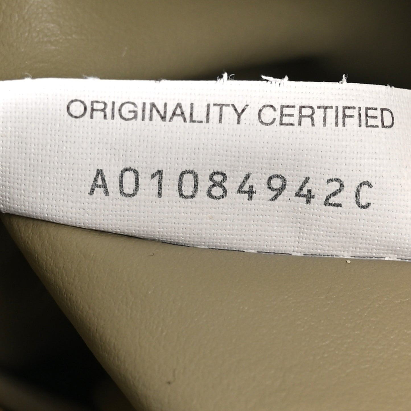 Calfskin Intrecciato Large Hop Travertine