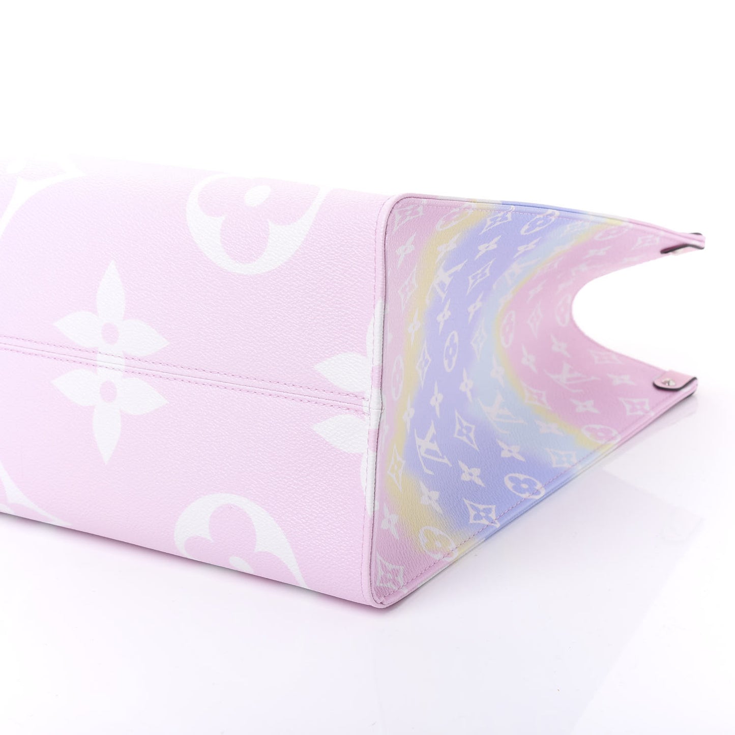 Monogram Escale Onthego GM Pastel