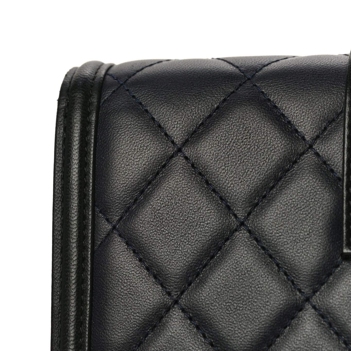 Lambskin Quilted Elegant CC Wallet On Chain WOC Navy Black