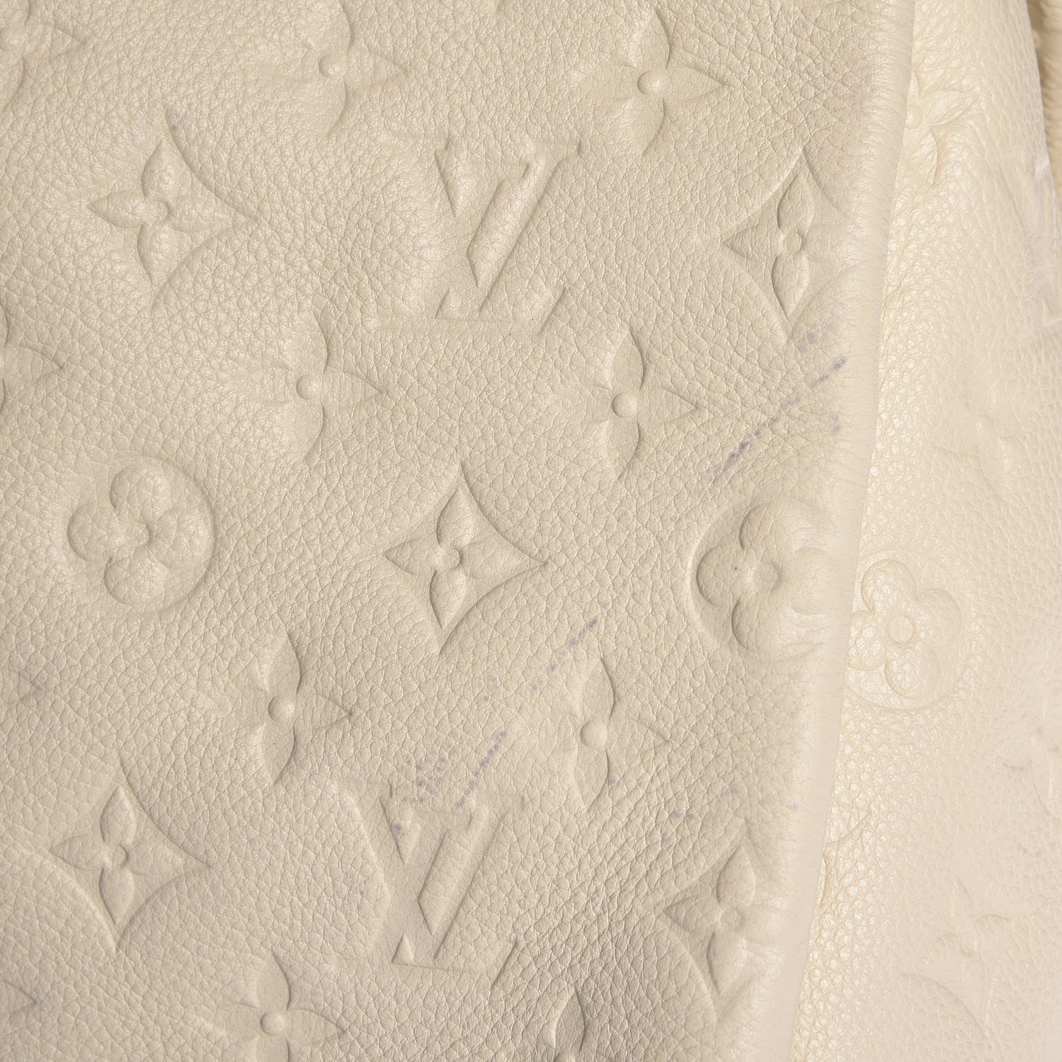 Louis Vuitton Empreinte Artsy MM Neige 9 of 10